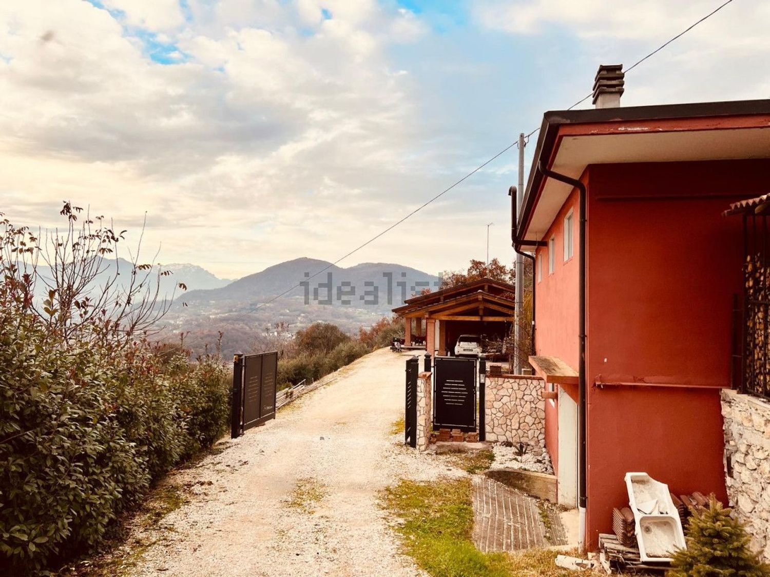 Villetta indipendente a Castelgomberto