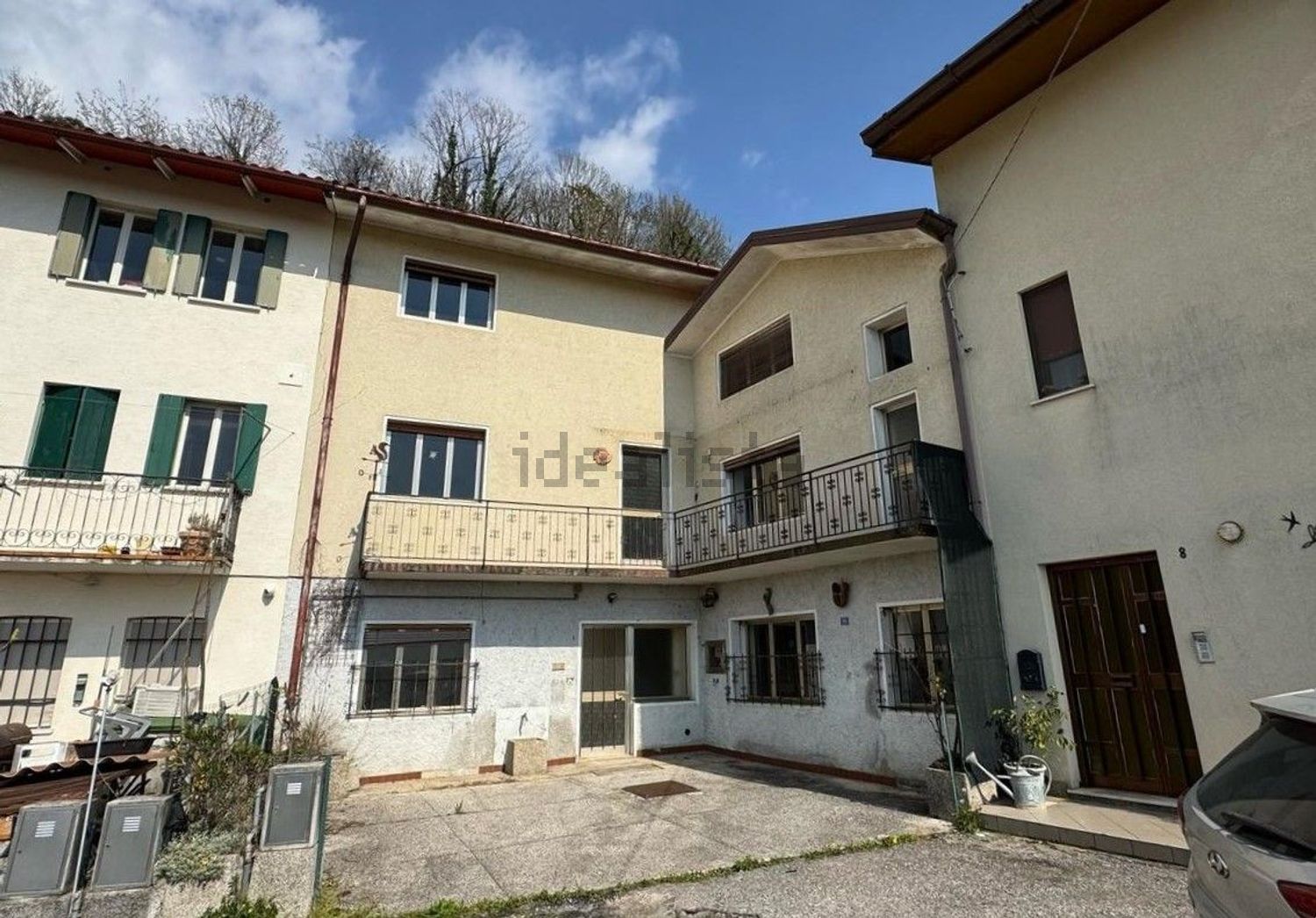 Chalet adosado en Tarcento