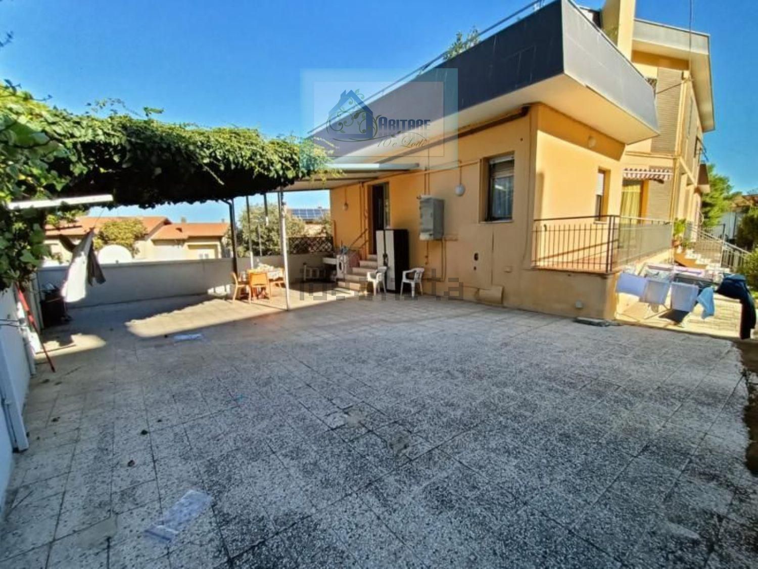 Appartamento a Falconara Alta, Falconara Marittima