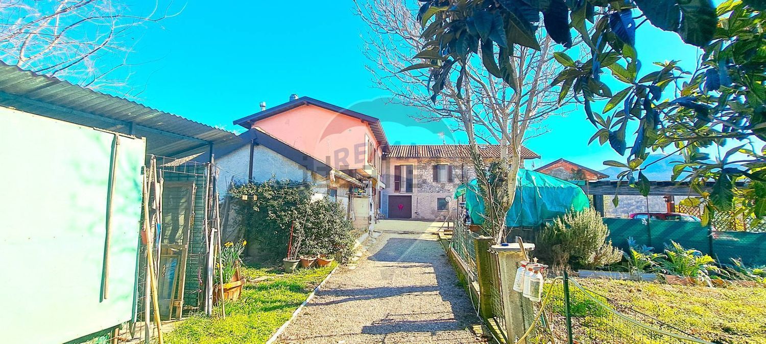Villetta indipendente a Cittiglio