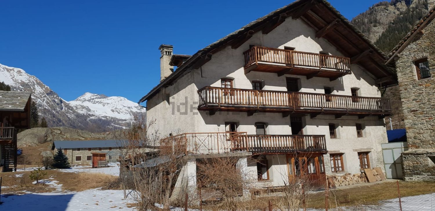 Rustici e casali a Gressoney Saint Jean