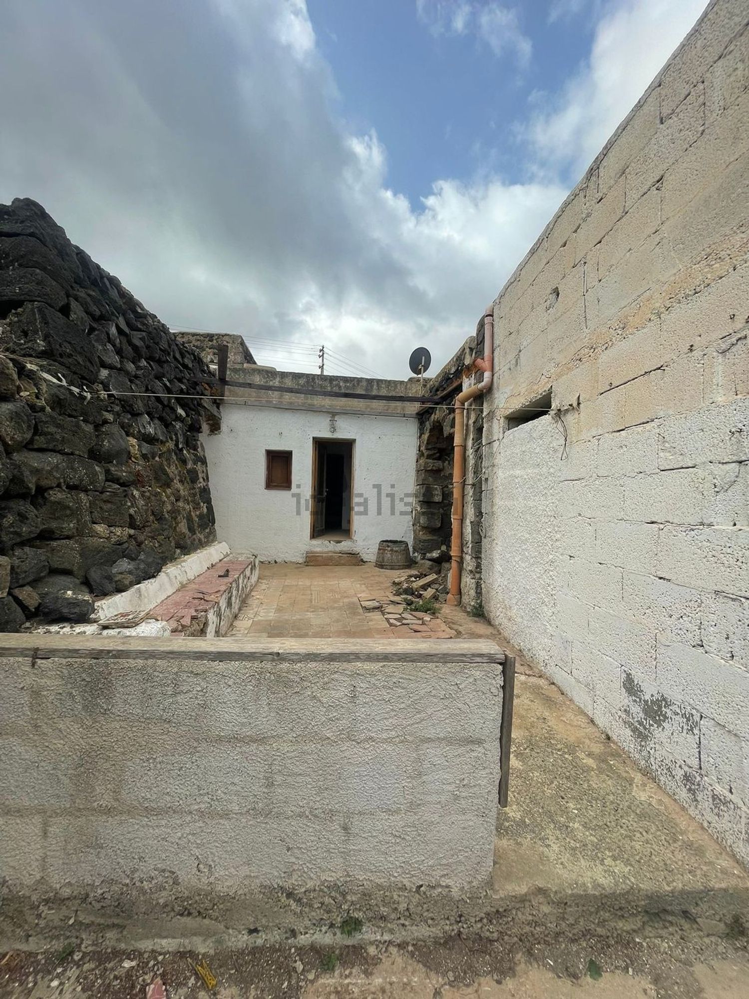 Case e ville a Pantelleria