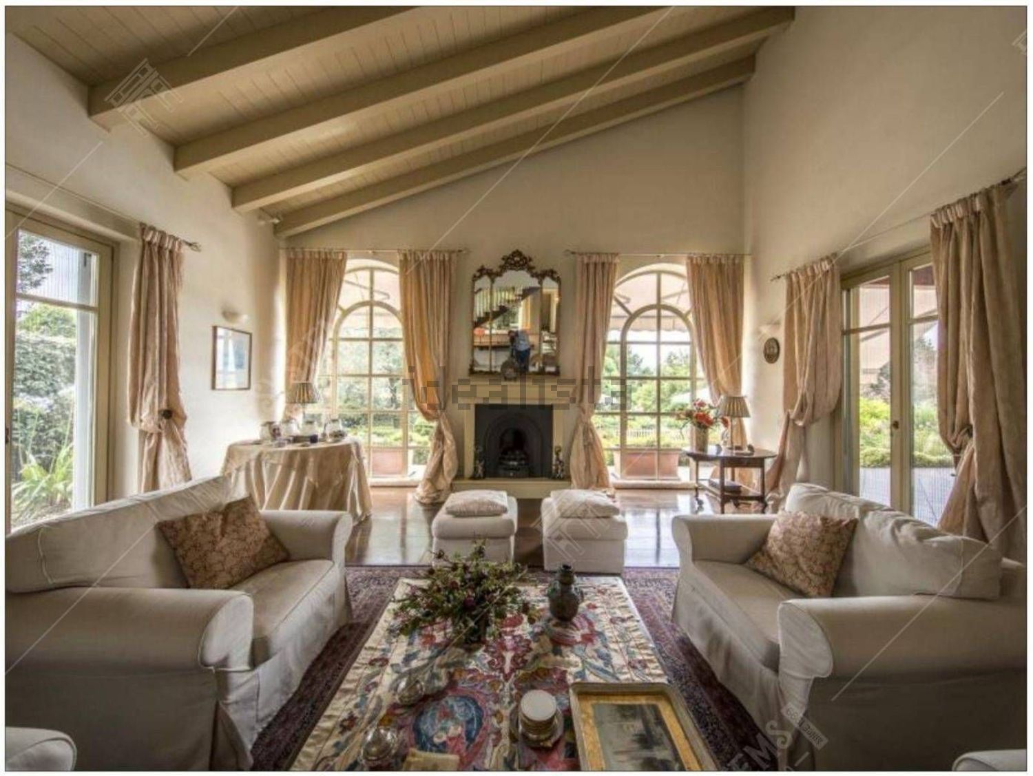 Detached house in Besozzo