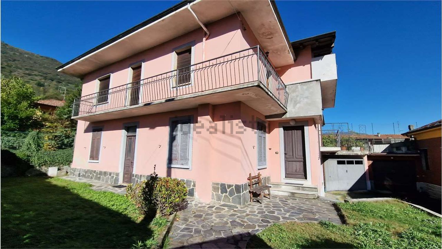 Maison jumelée à Casale Corte Cerro