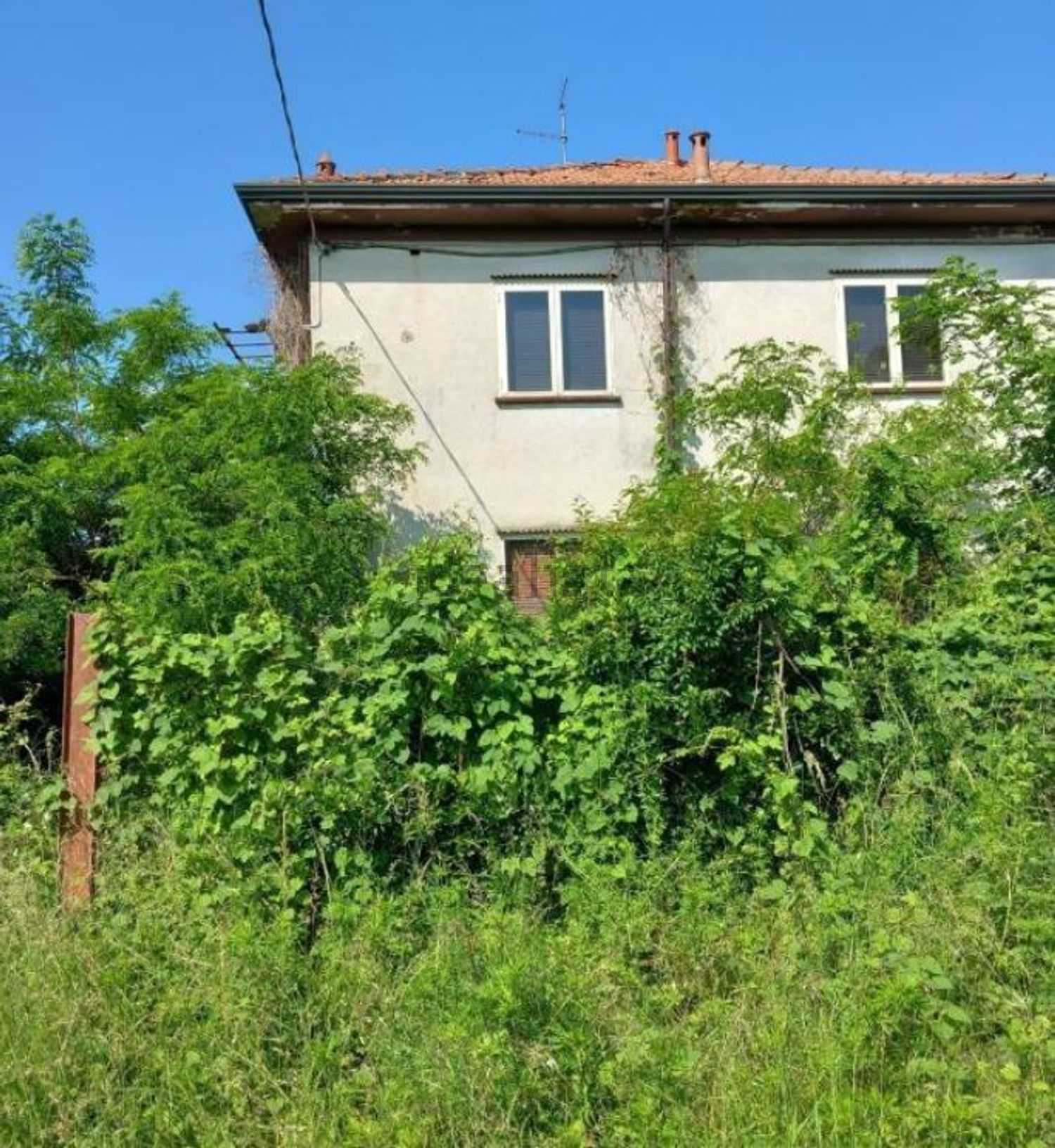 Frei stehendes Haus in Momo