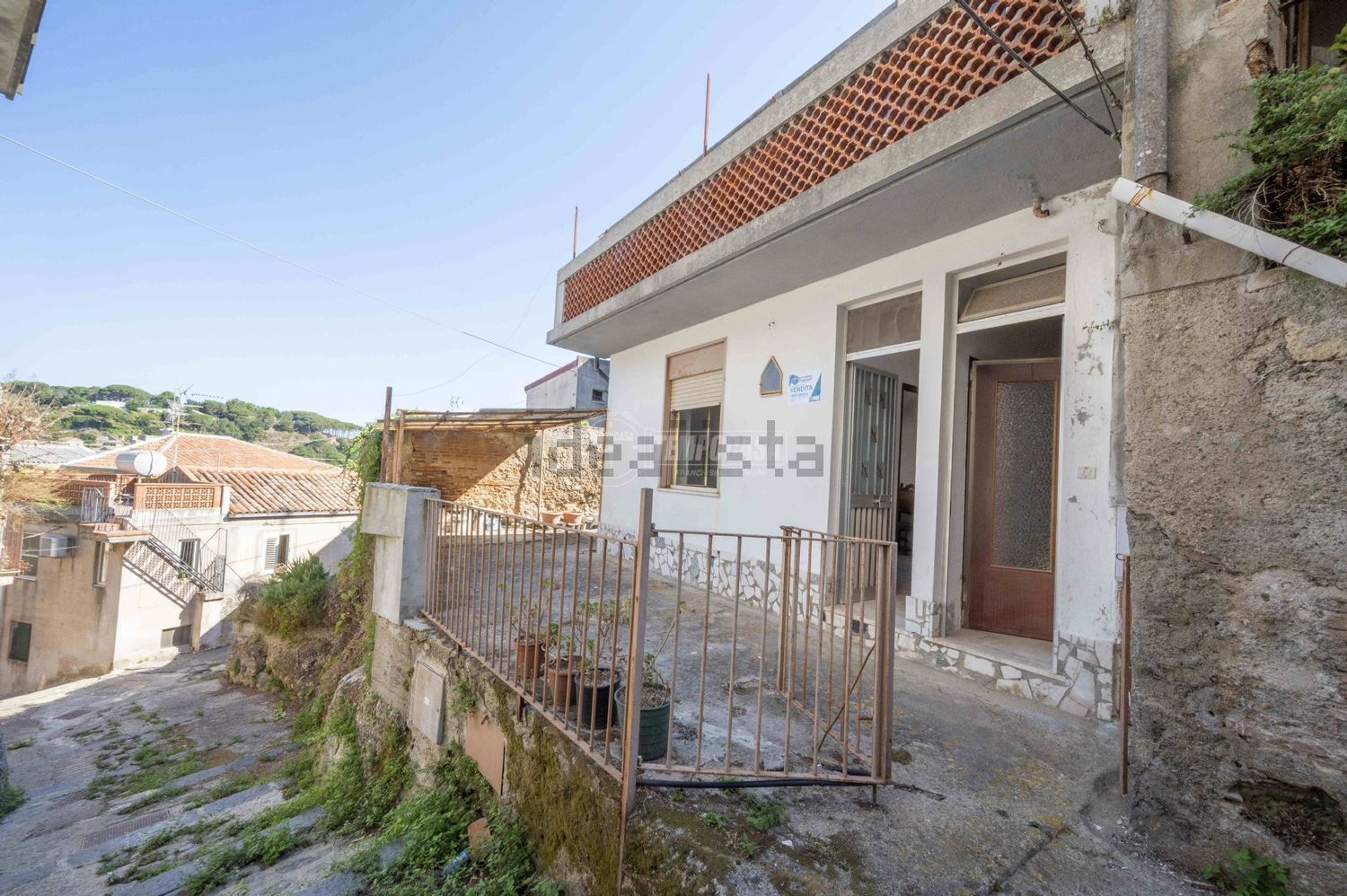 Frei stehendes Haus in Faro - Massa - Orto Liuzzo, Messina