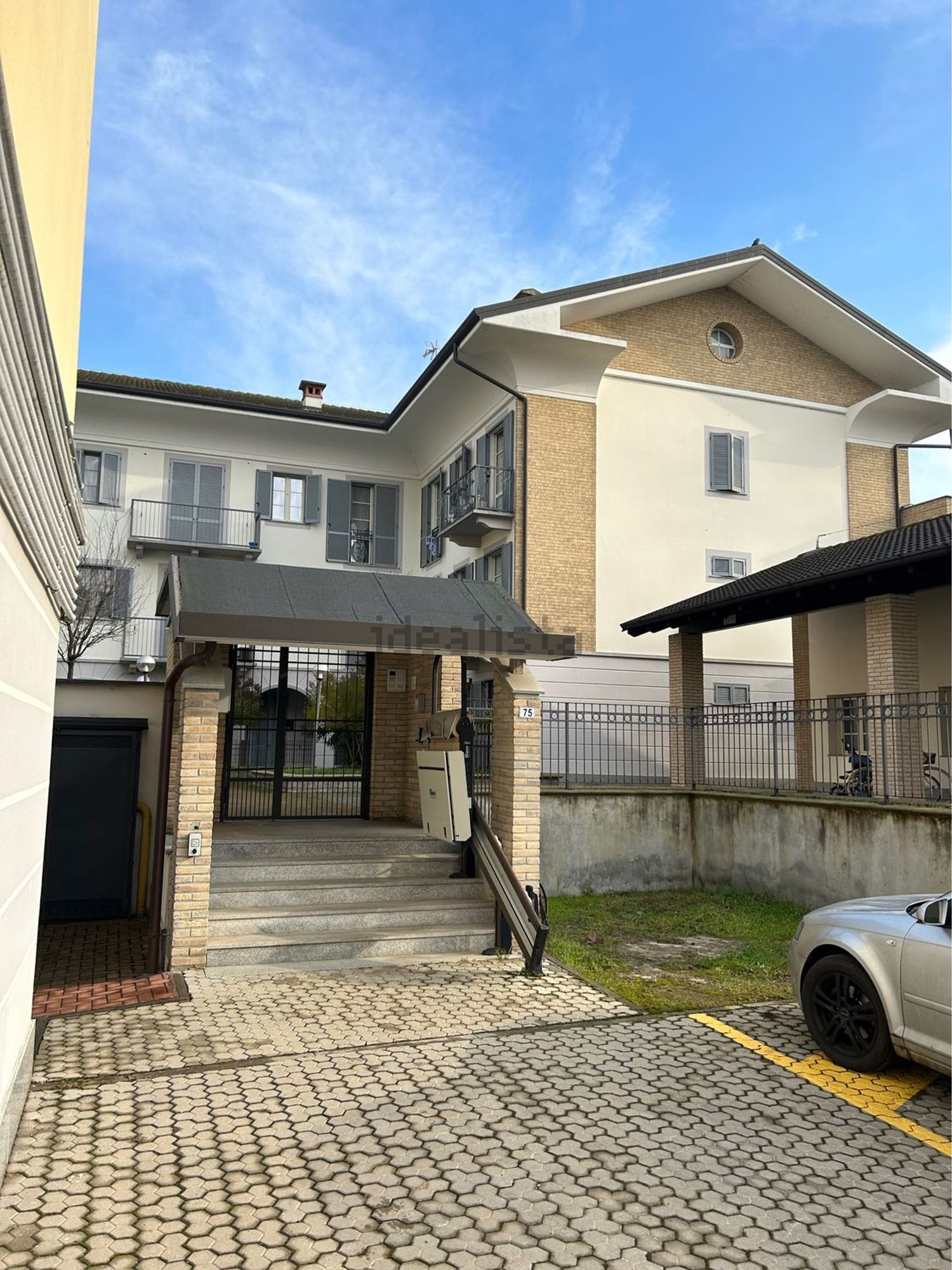 Wohnung in Stazione - Mazzini - Galileo Galilei, Abbiategrasso