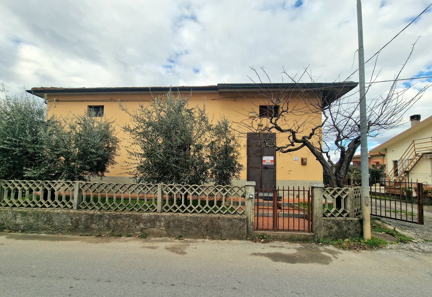Frei stehendes Haus in Bizzarrino, Monsummano Terme