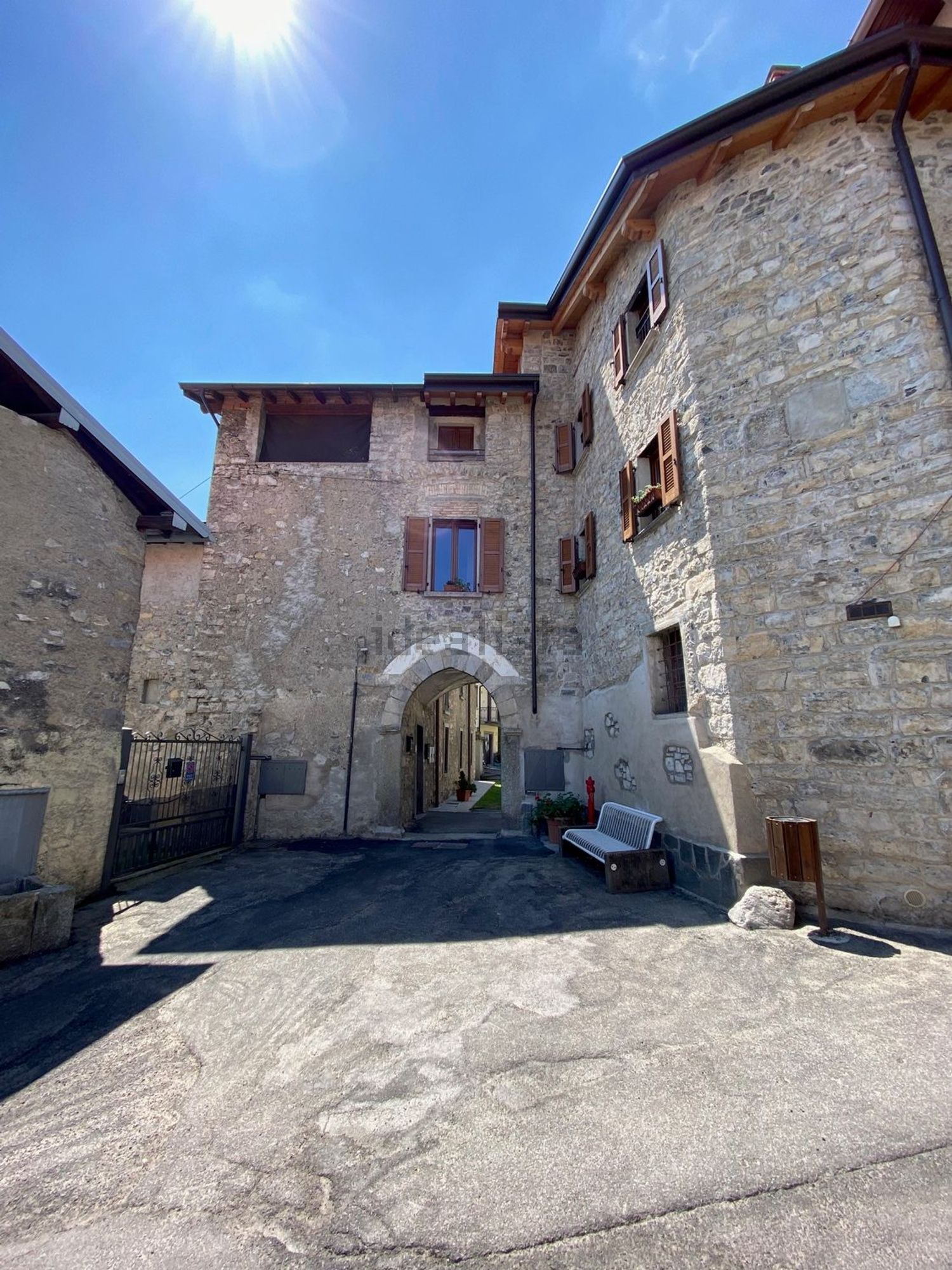 Villetta indipendente a Pellio Intelvi, Alta Valle Intelvi