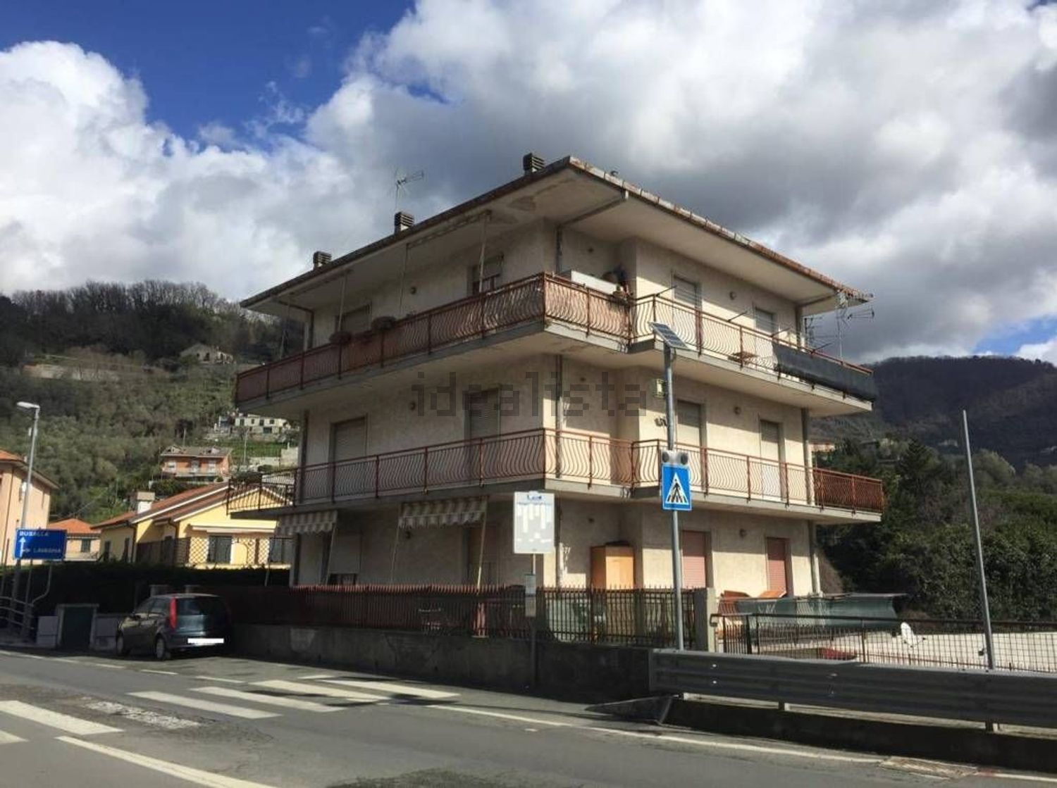 Apartamento em Carasco