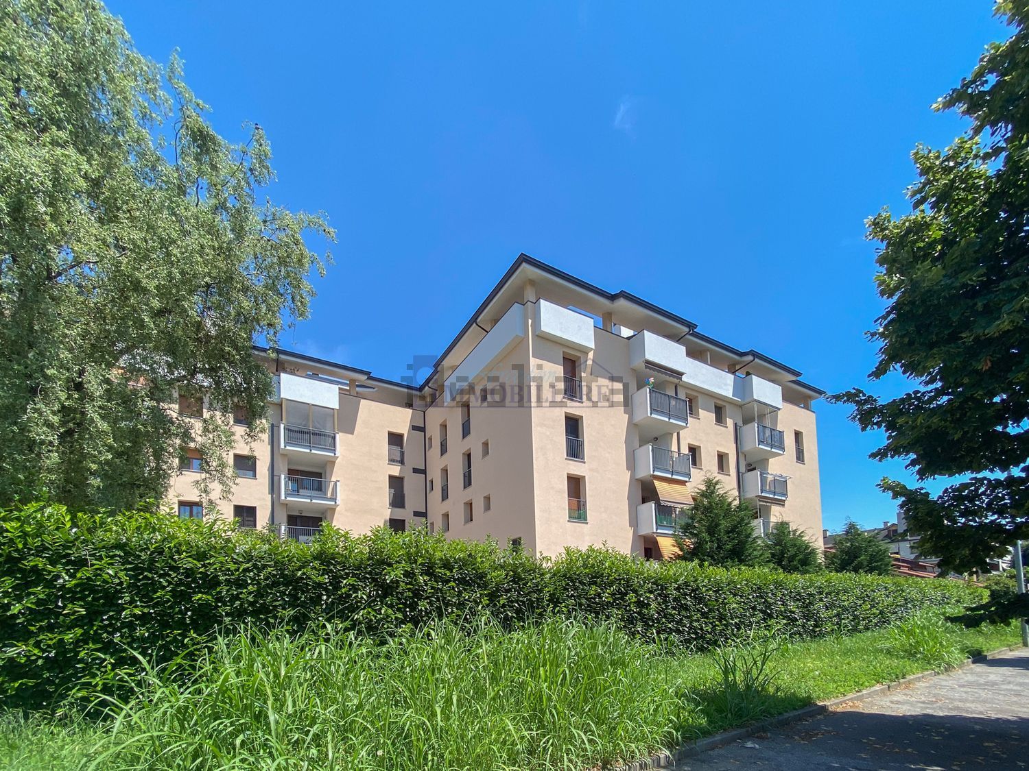Apartamento em Serenella - Zona Selmo, San Giuliano Milanese