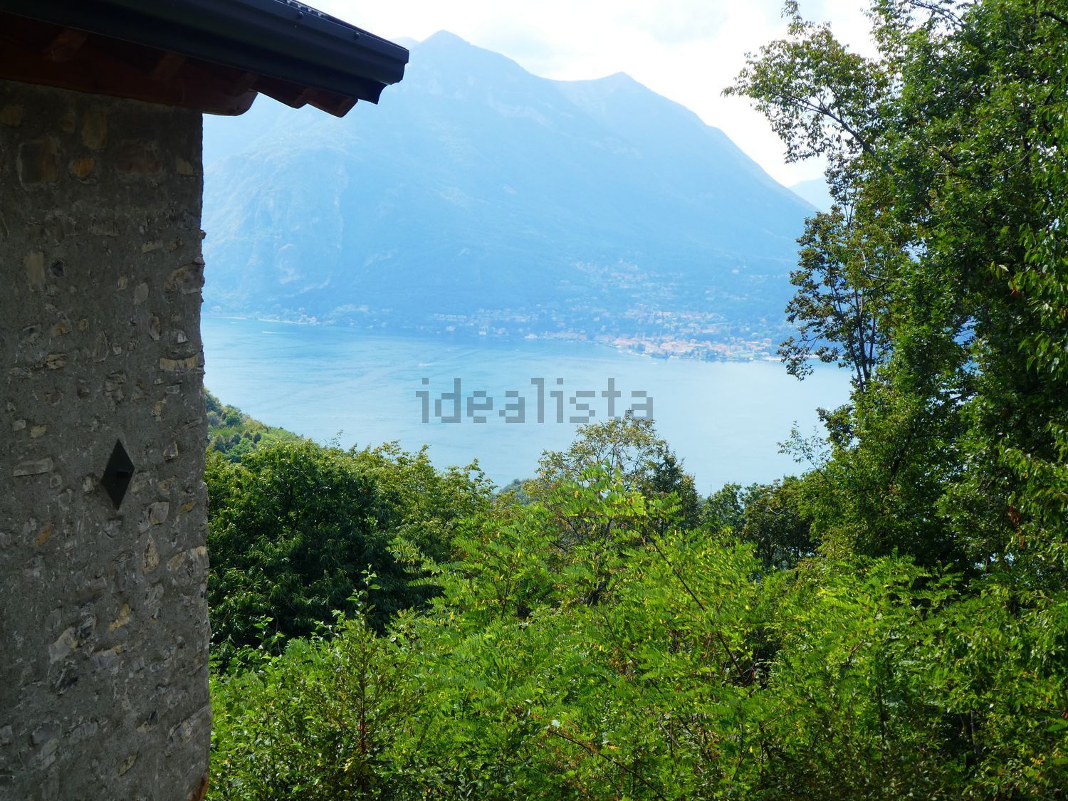 Country homes in Perledo