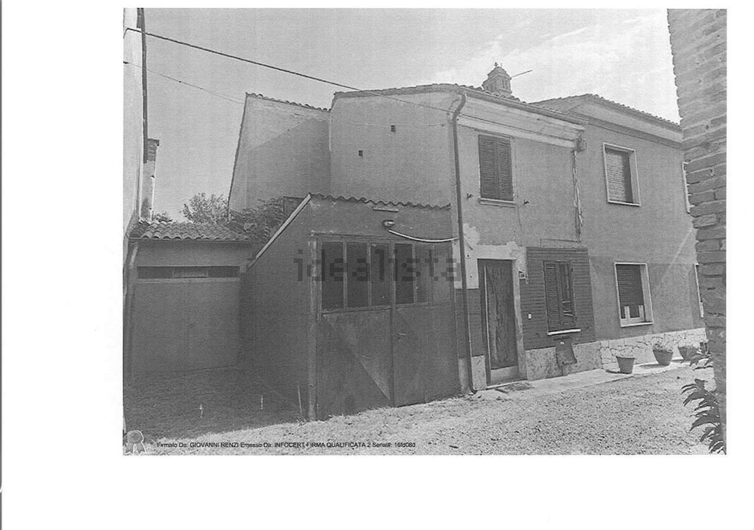 Semi-detached house in Bressana Bottarone