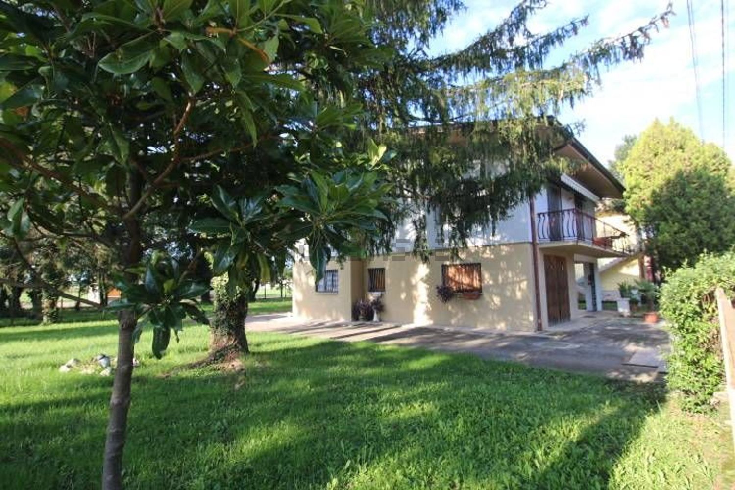 Villetta indipendente a Lucinico, Gorizia