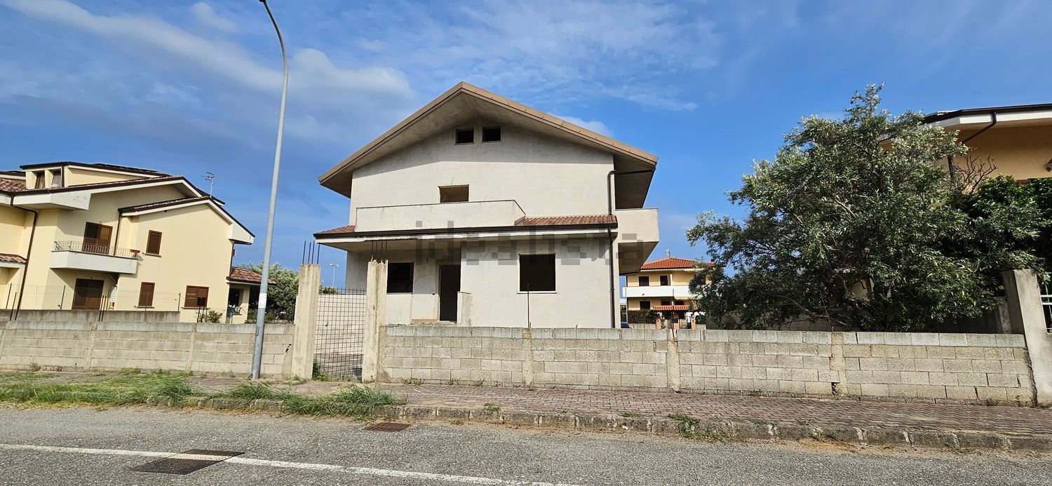 Houses in Montepaone