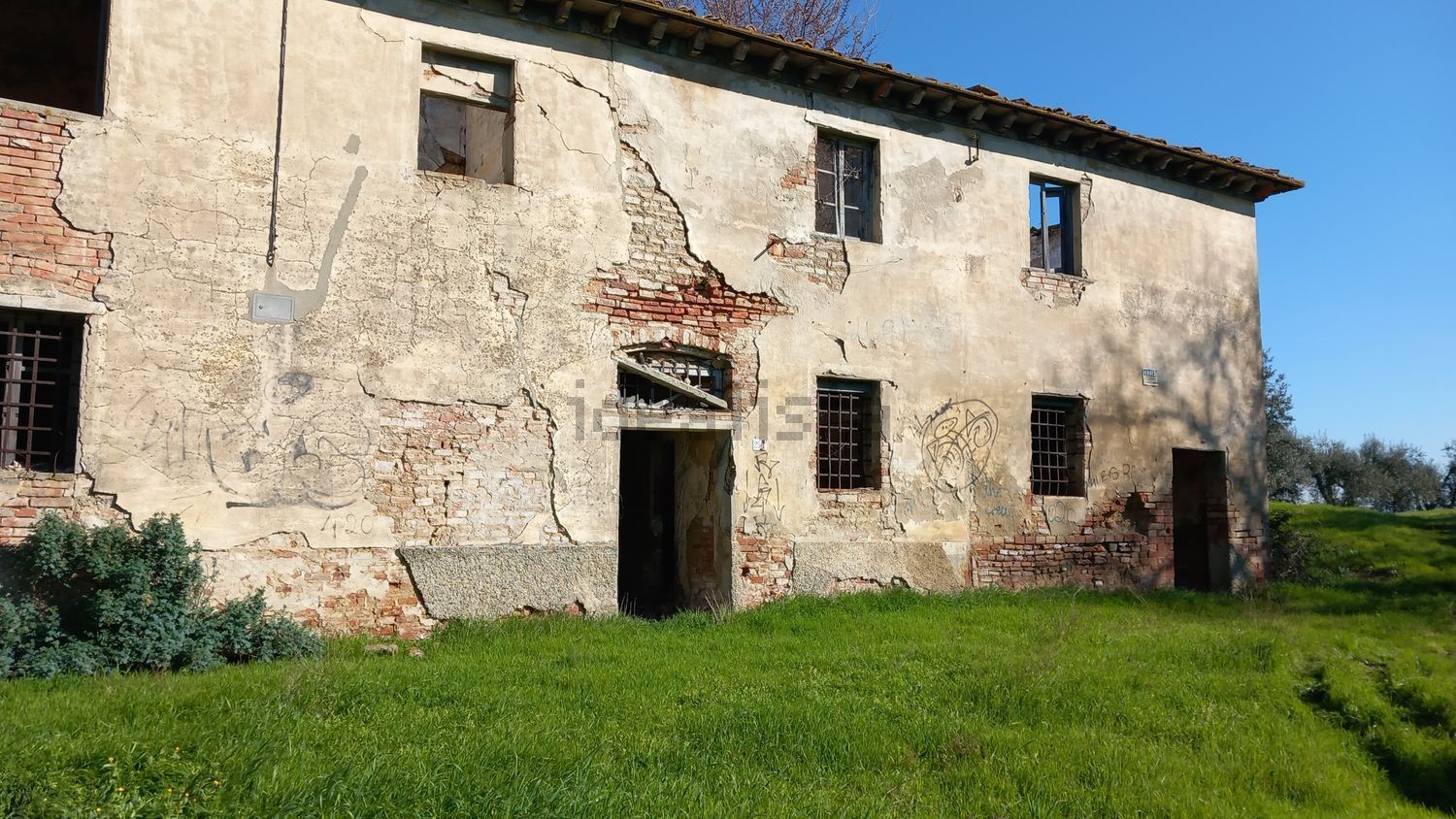 Rustici e casali a Centro, Castelfiorentino