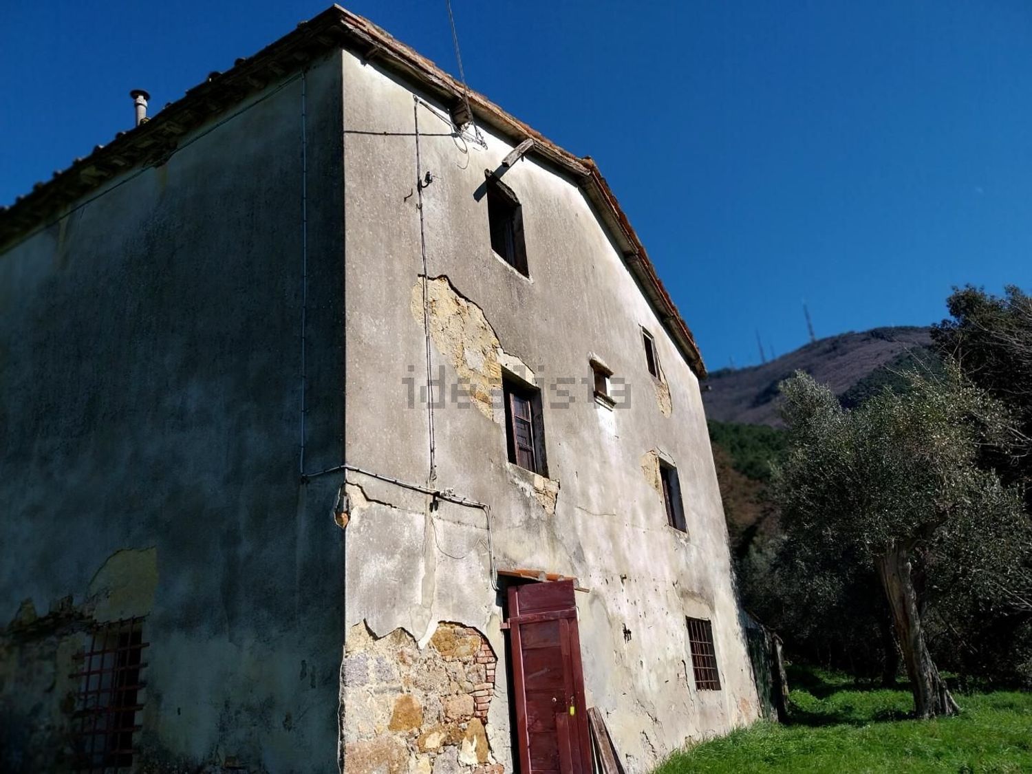 Frei stehendes Haus in Calci
