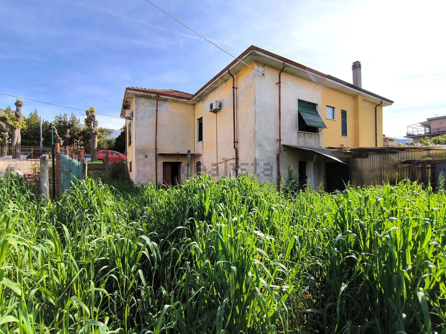 Frei stehendes Haus in Stadio-Sant'Antonio-Marasio, Carrara