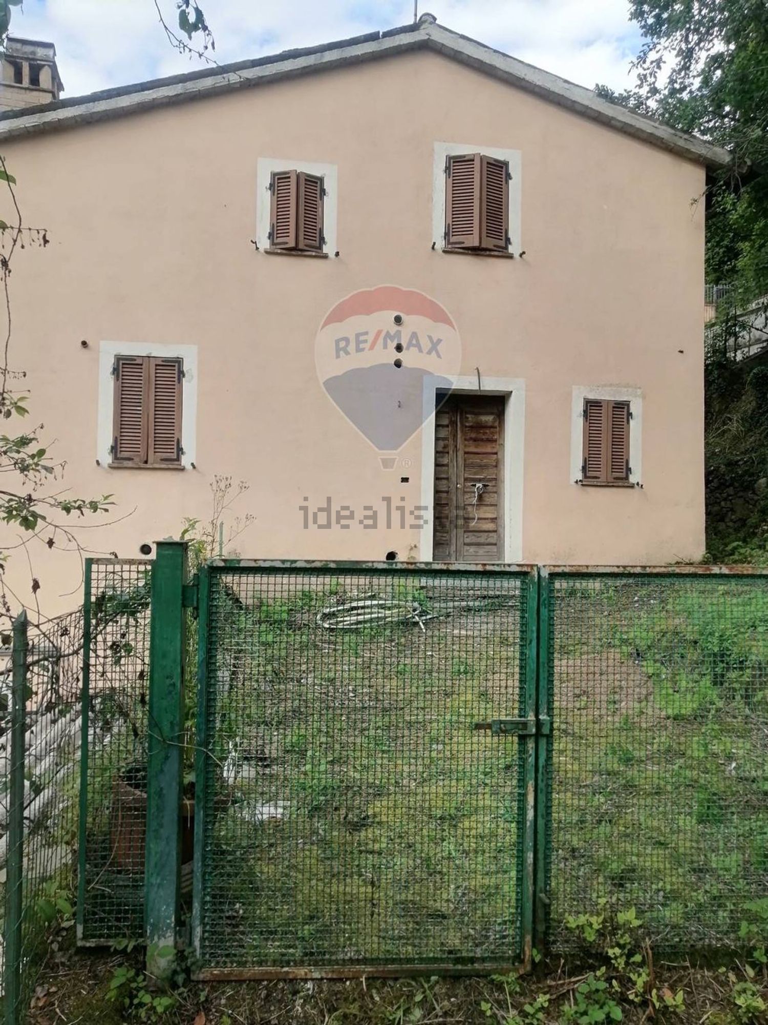 Chalet pareado en Capodacqua - San Giovanni Profiamma - Belfiore, Foligno