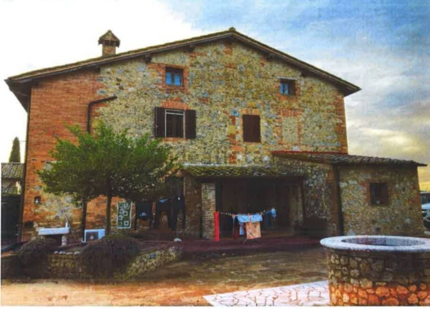 Case e ville a Uopini, Monteriggioni