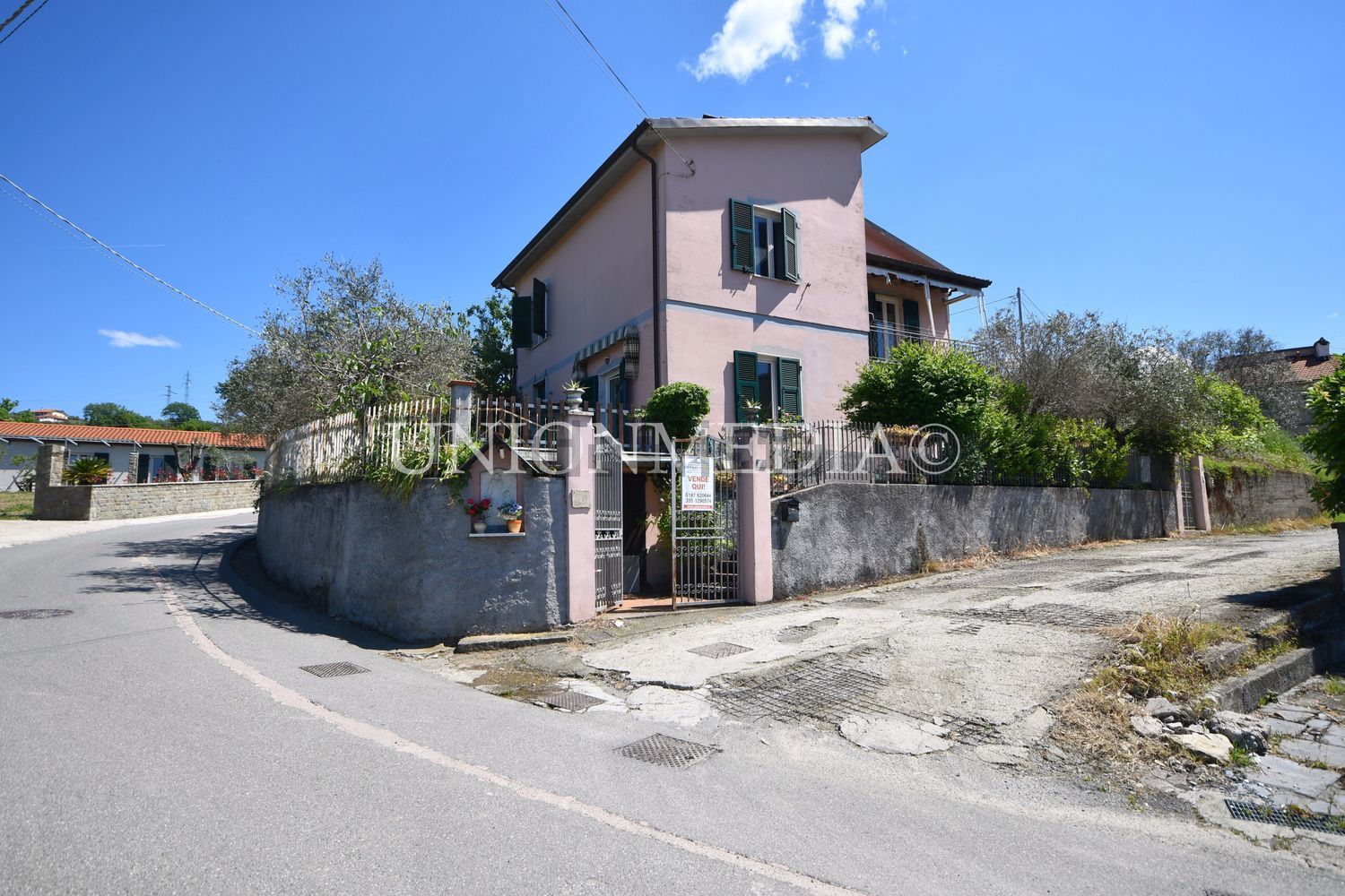 Reihenhaus in Sarzanello, Sarzana