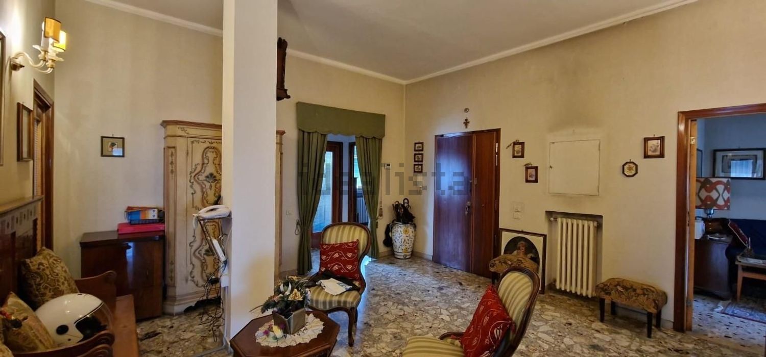 Appartamento a Fuori Porta Ovile - Ravacciano, Siena