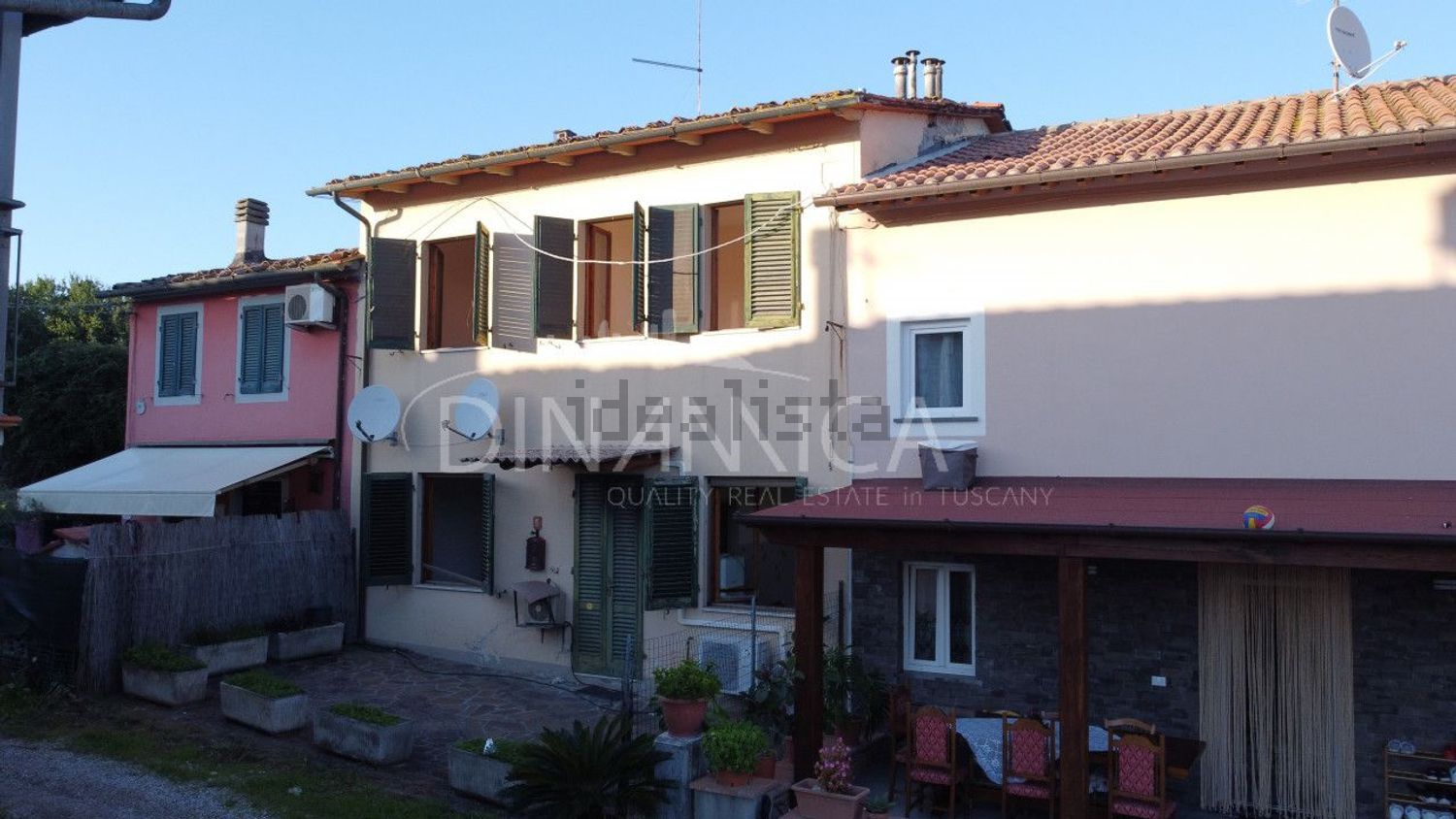 Villetta a schiera a Badia Pozzeveri-Le Corti, Altopascio