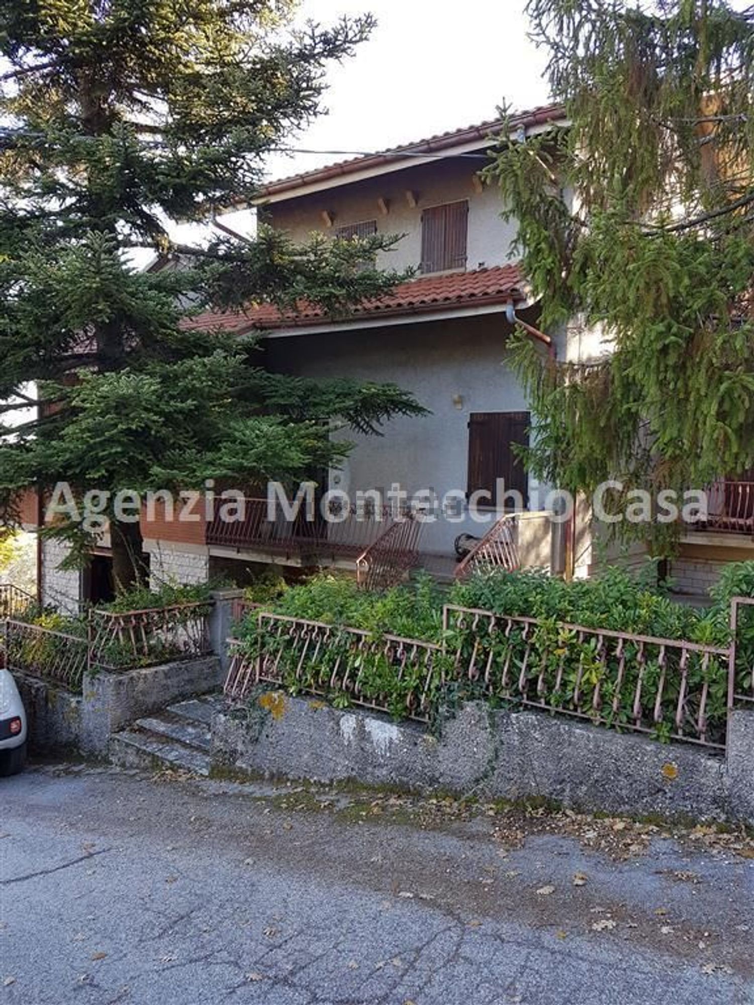 Villetta indipendente a Cartoceto