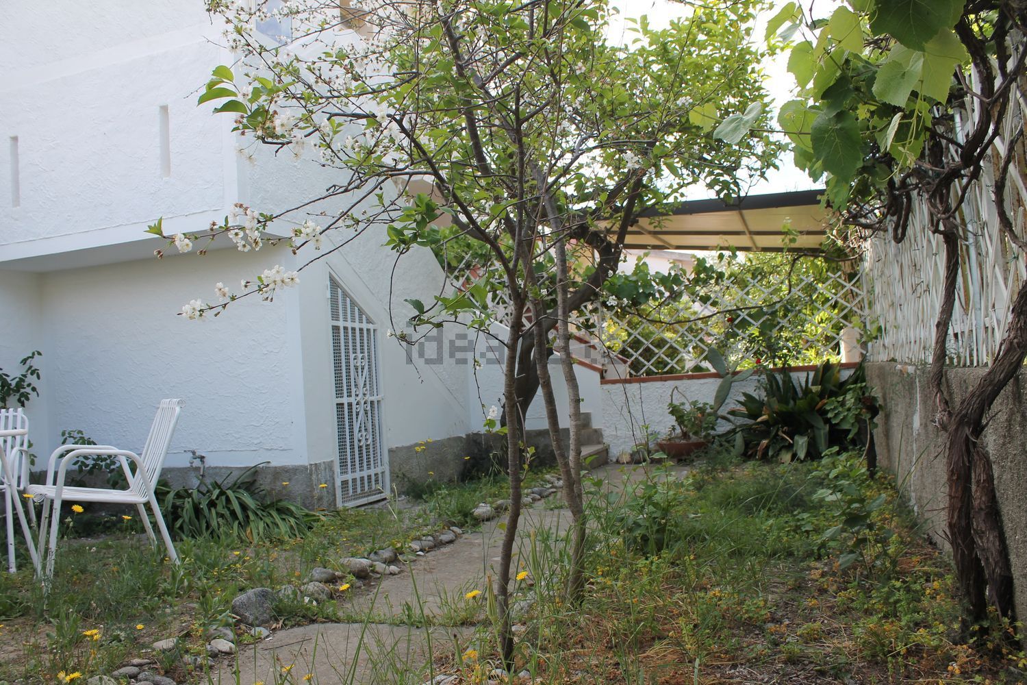 Chalet independiente en Cropani