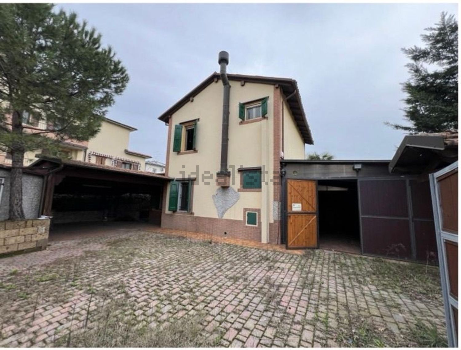 Detached house in Sala Bolognese