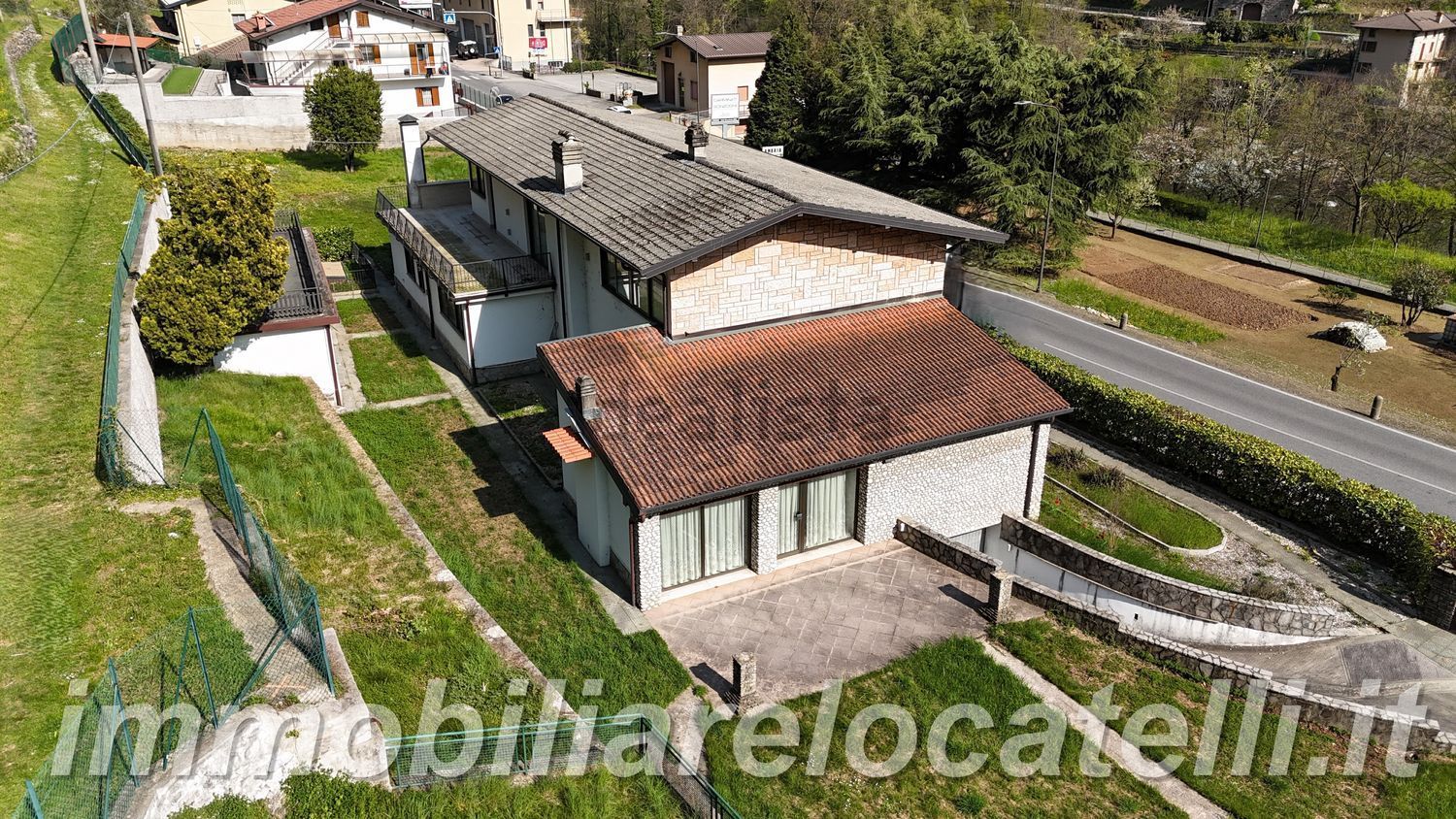 Villetta indipendente a Spino al Brembo - Ambria, Zogno