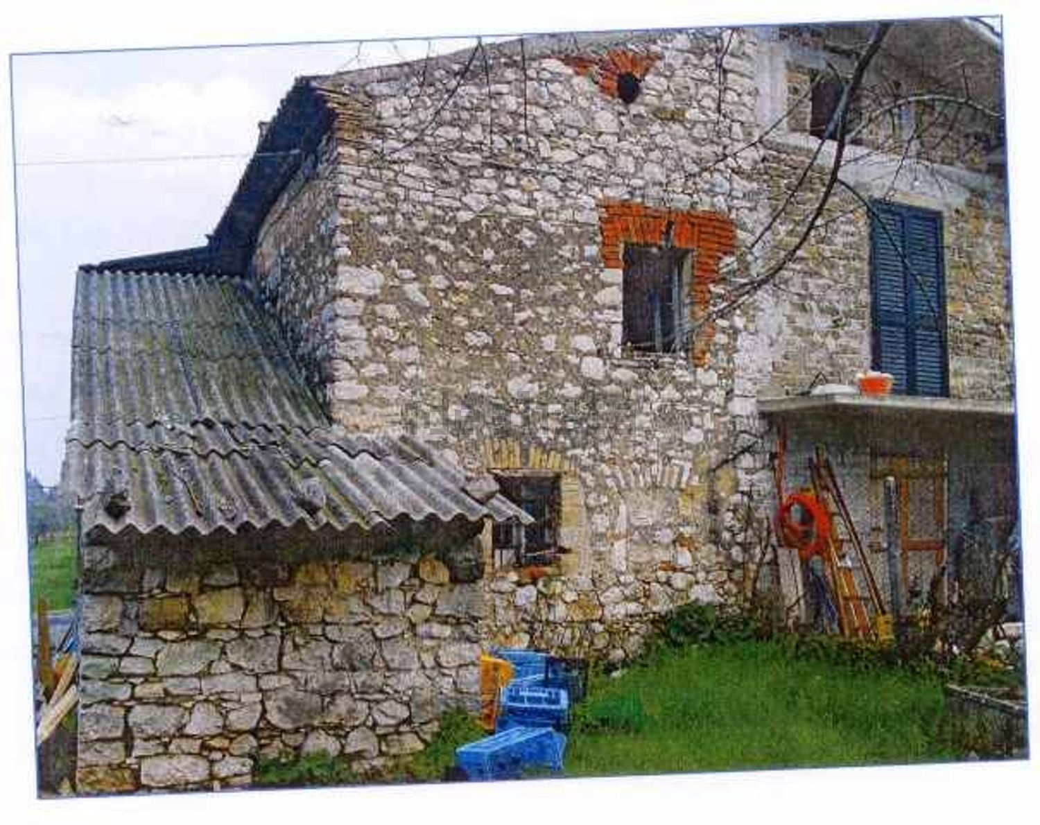 Rustici e casali a Castro dei Volsci