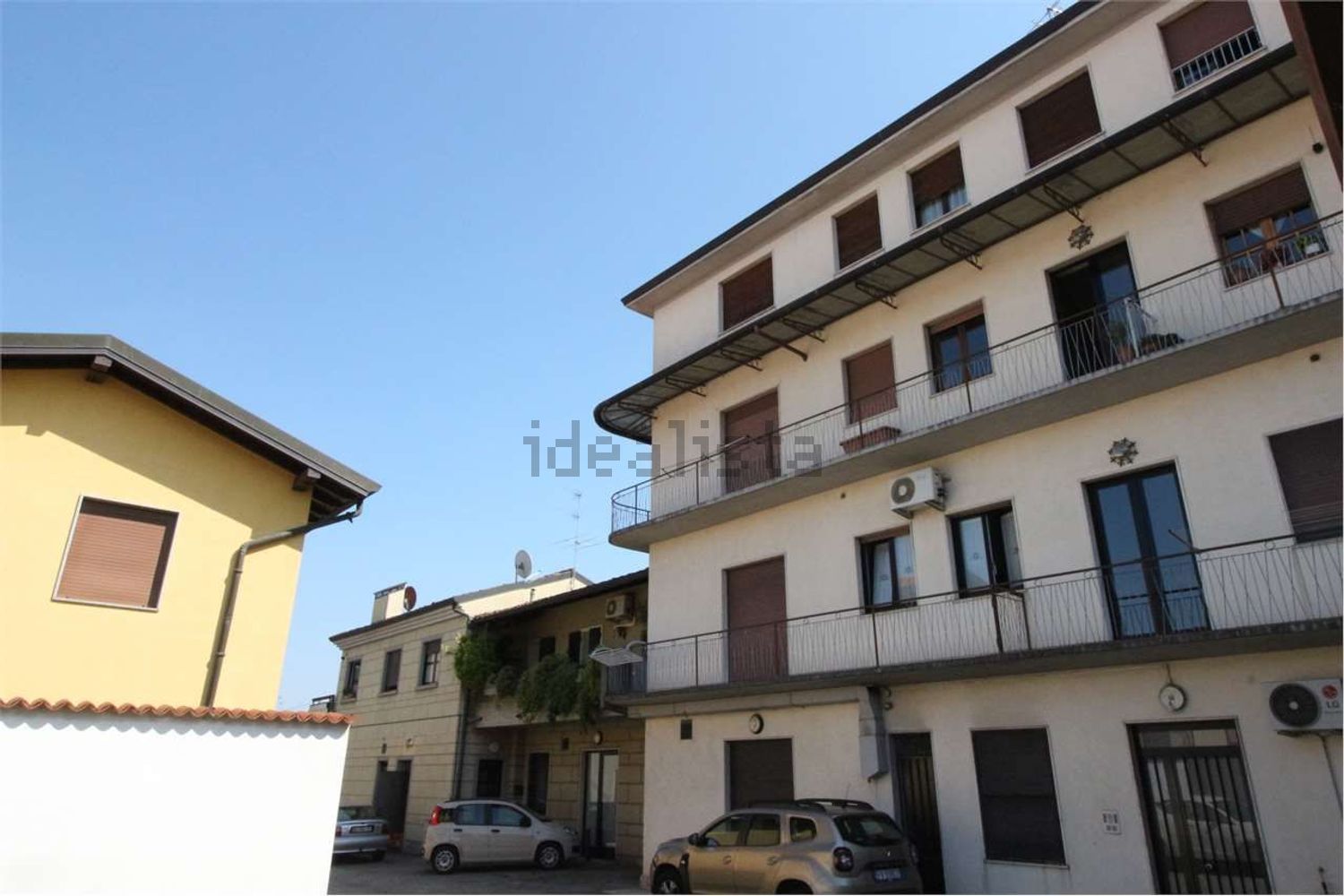 Apartamento em Madone