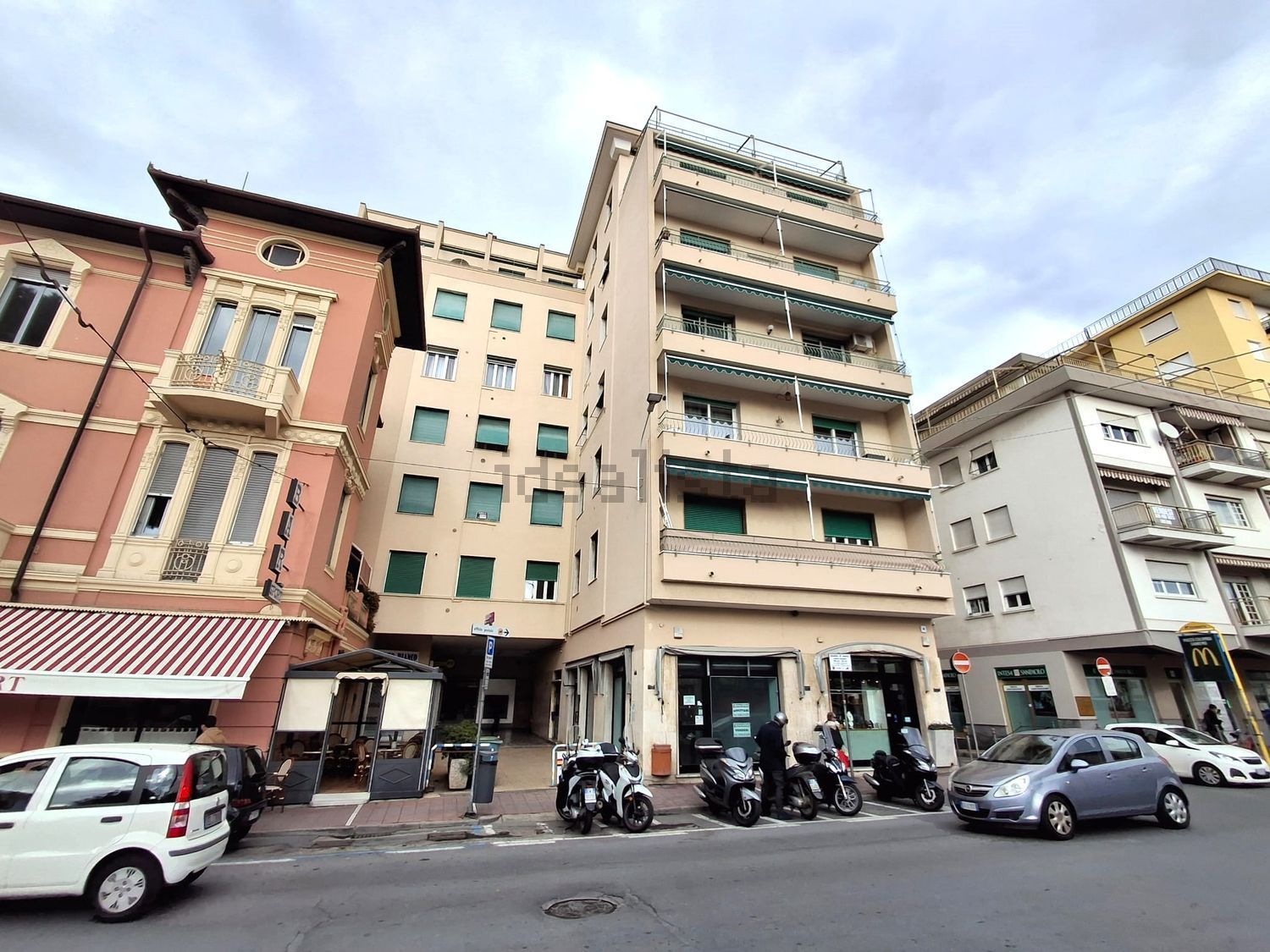 Flat in Centro di Arma di Taggia, Taggia