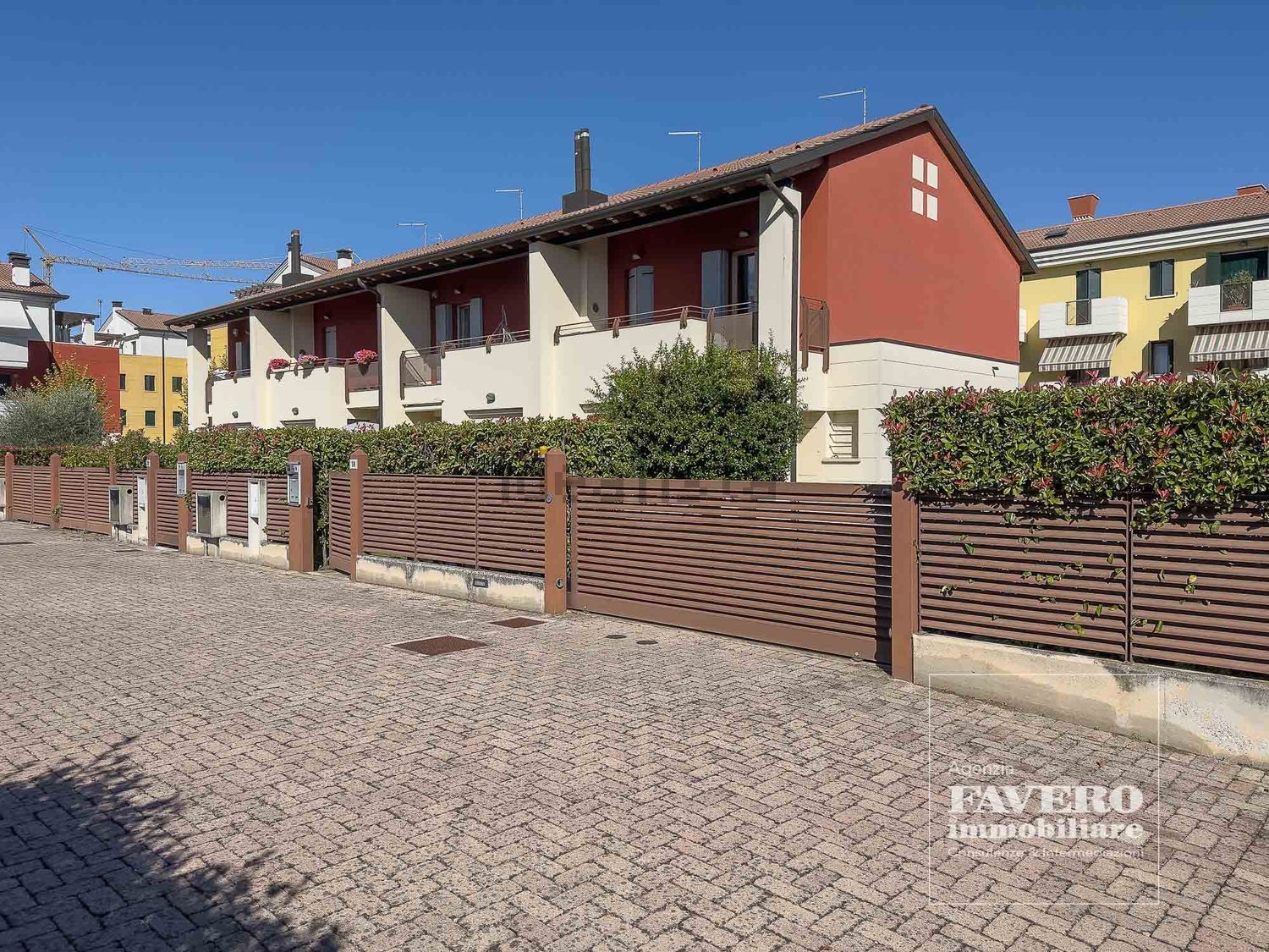 Terraced house in Dolo