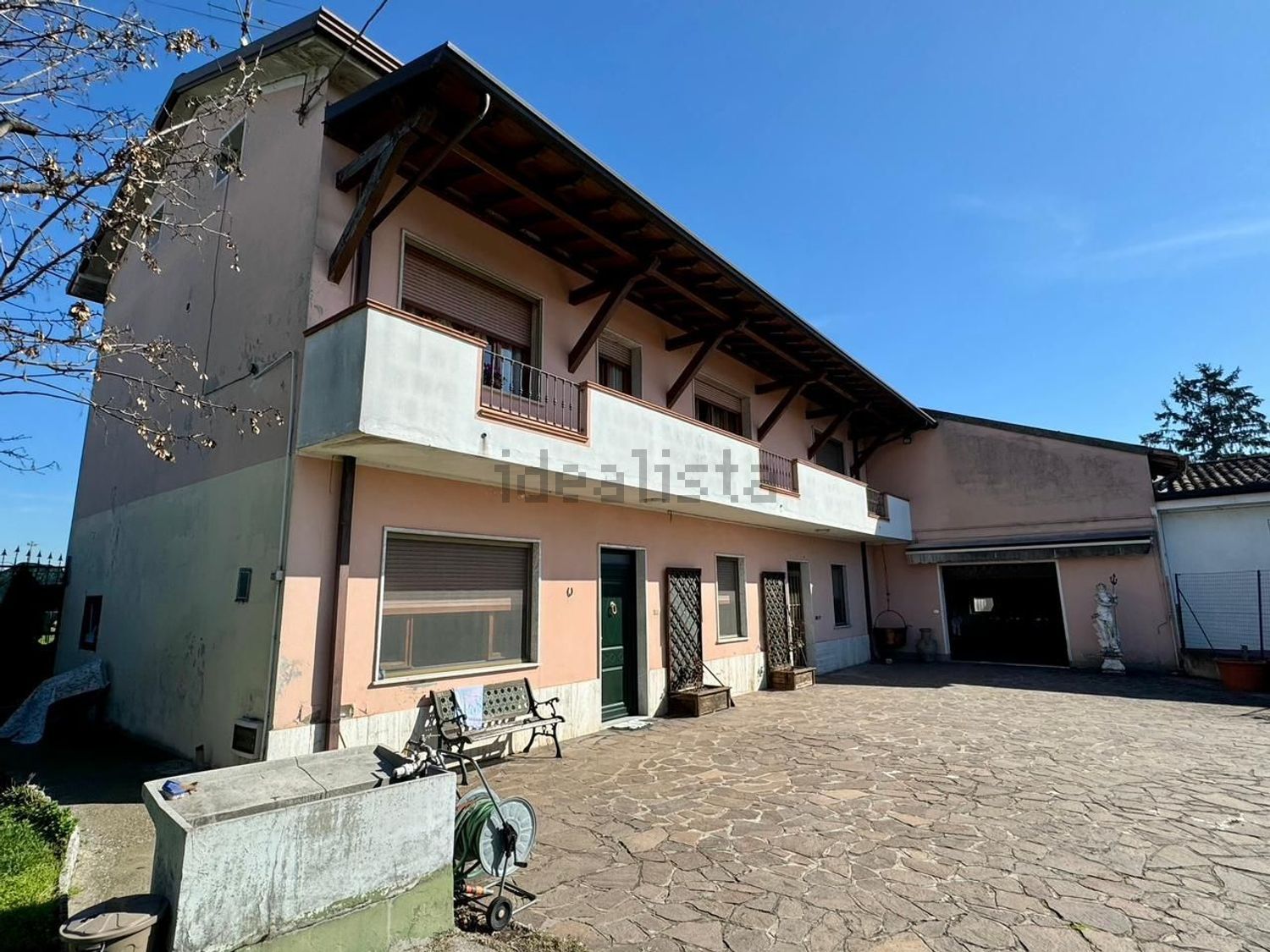 Chalet independiente en Calvisano