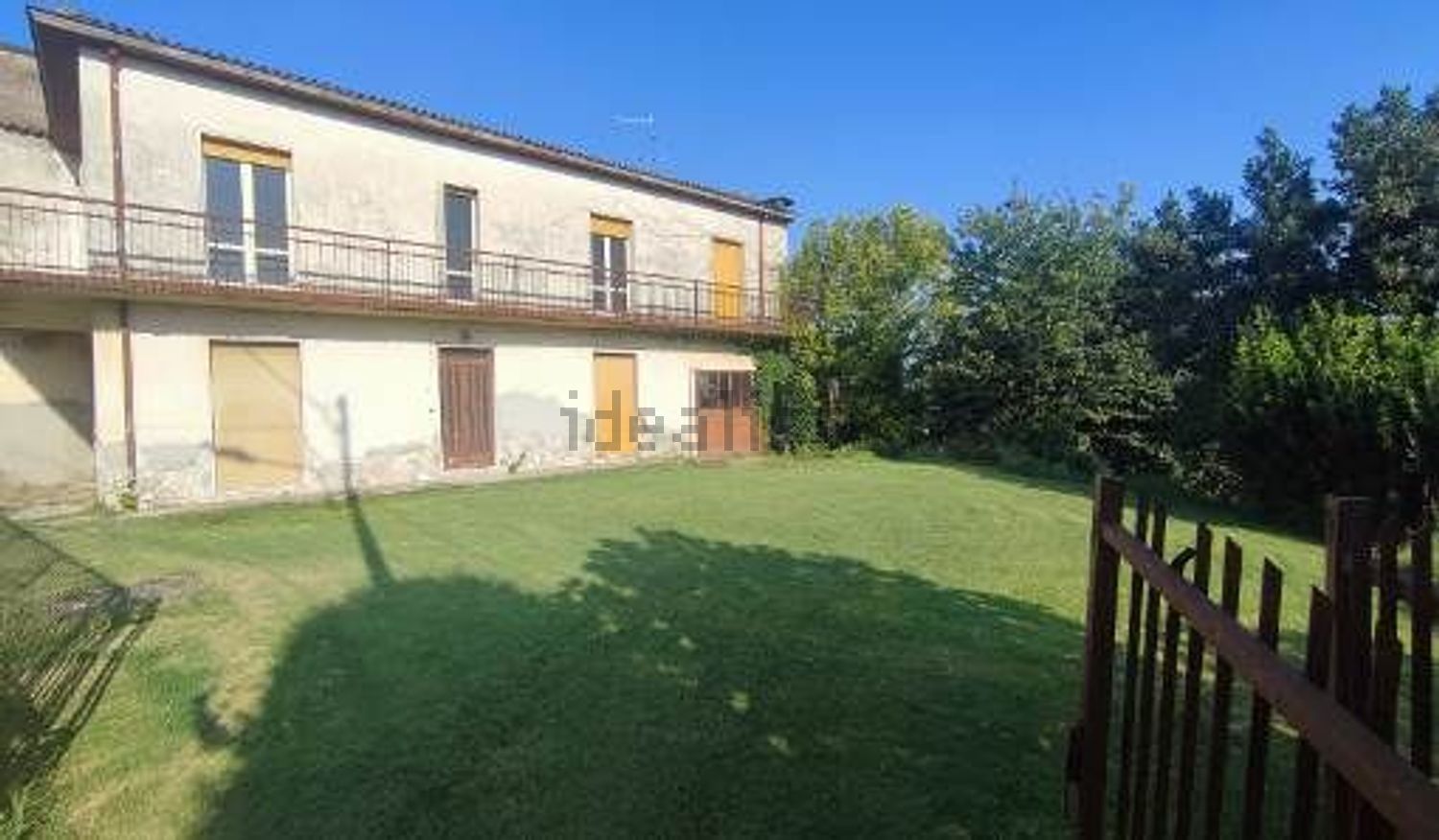Reihenhaus in Montù Beccaria