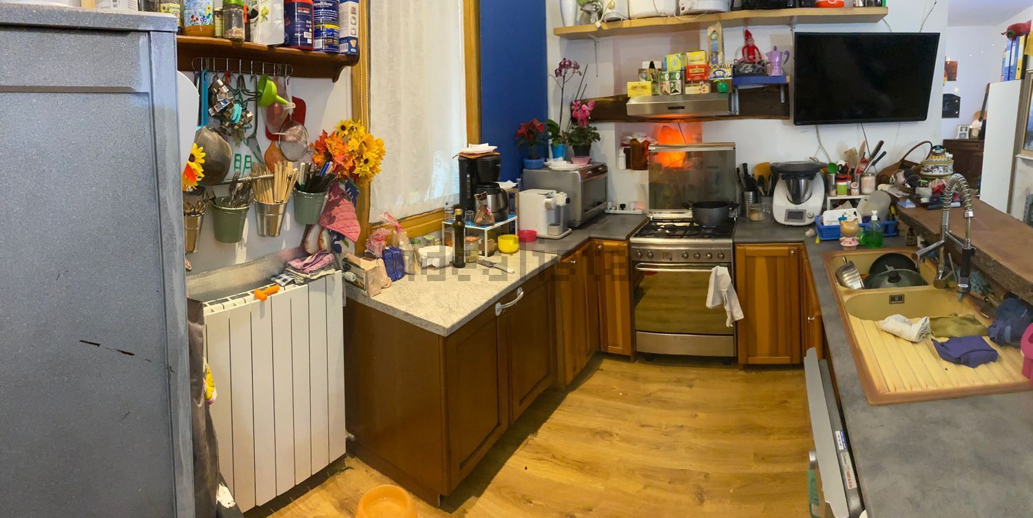 Country house in Orino
