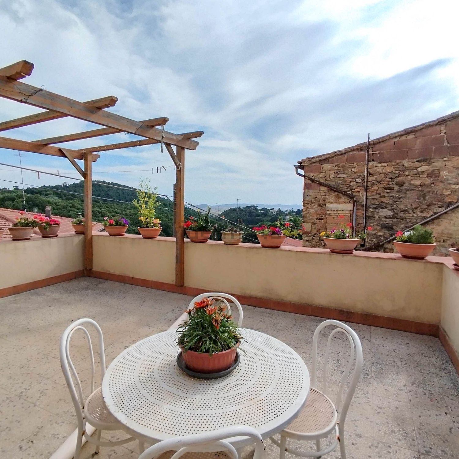 Apartamento em Santa Luce