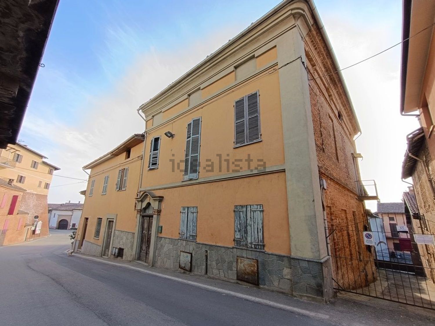 Casa di paese a Grana