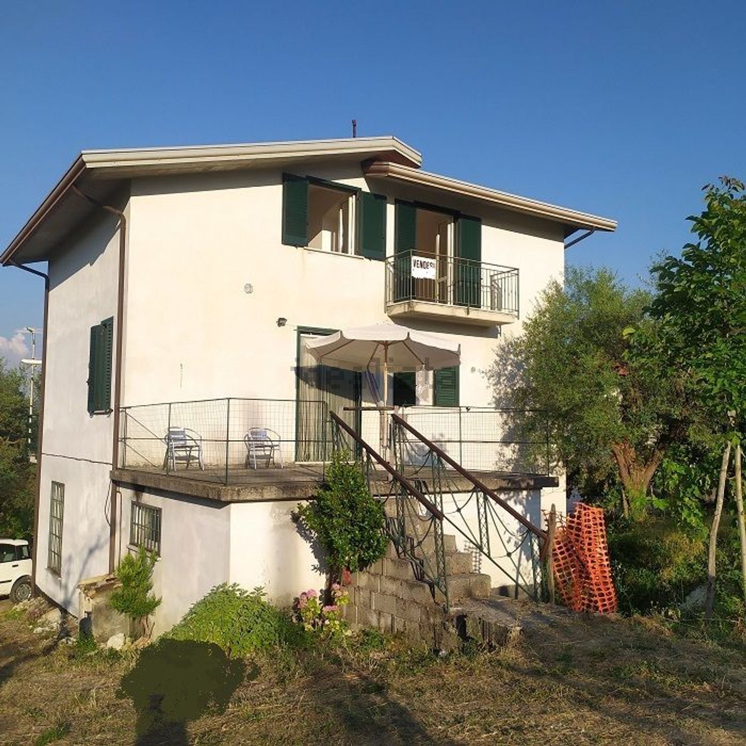 Chalet independiente en Paternopoli