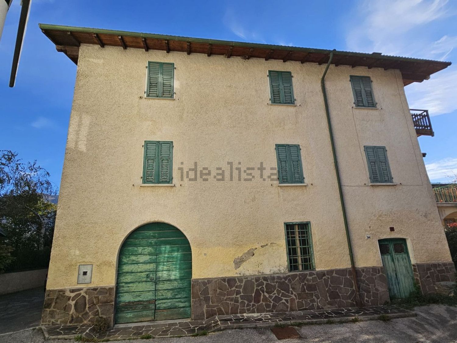 Maison individuelle à Calceranica al Lago