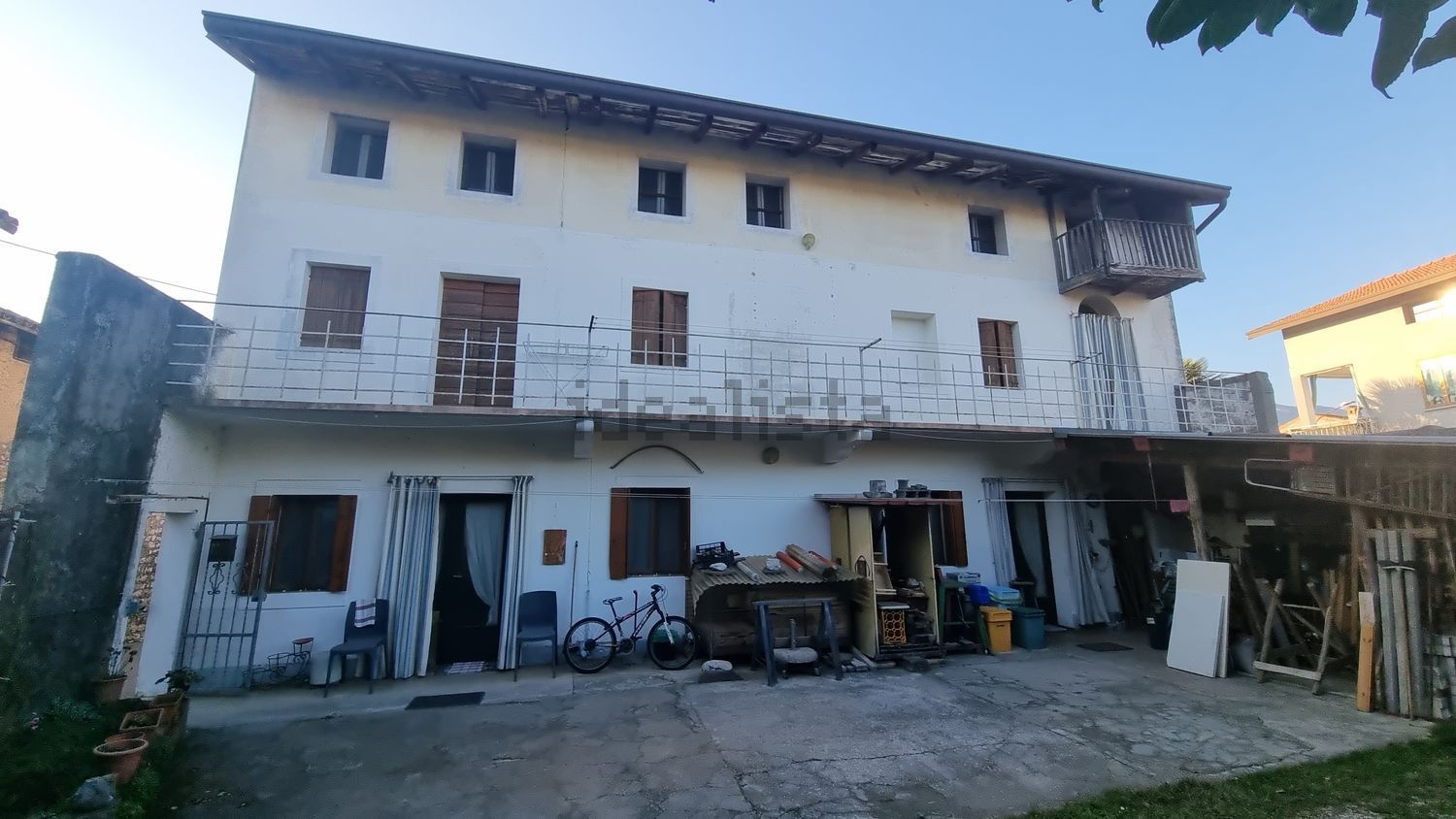 Dorfhaus in Aviano