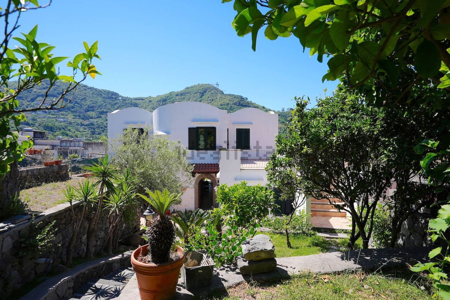 Häuser in Ischia