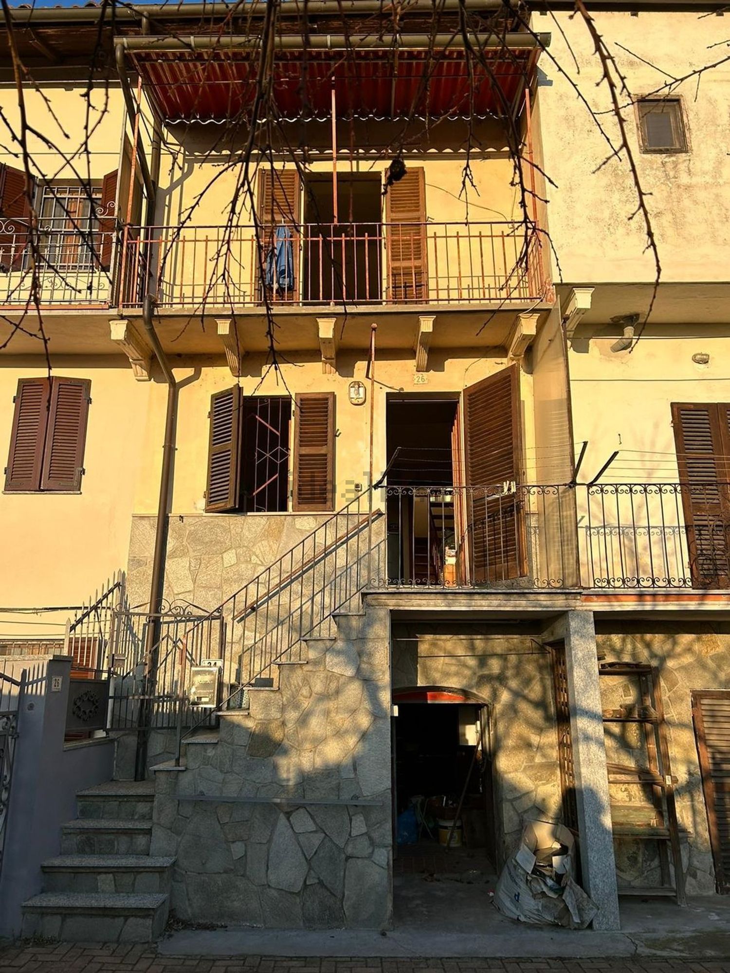 Reihenhaus in Rocca d'Arazzo