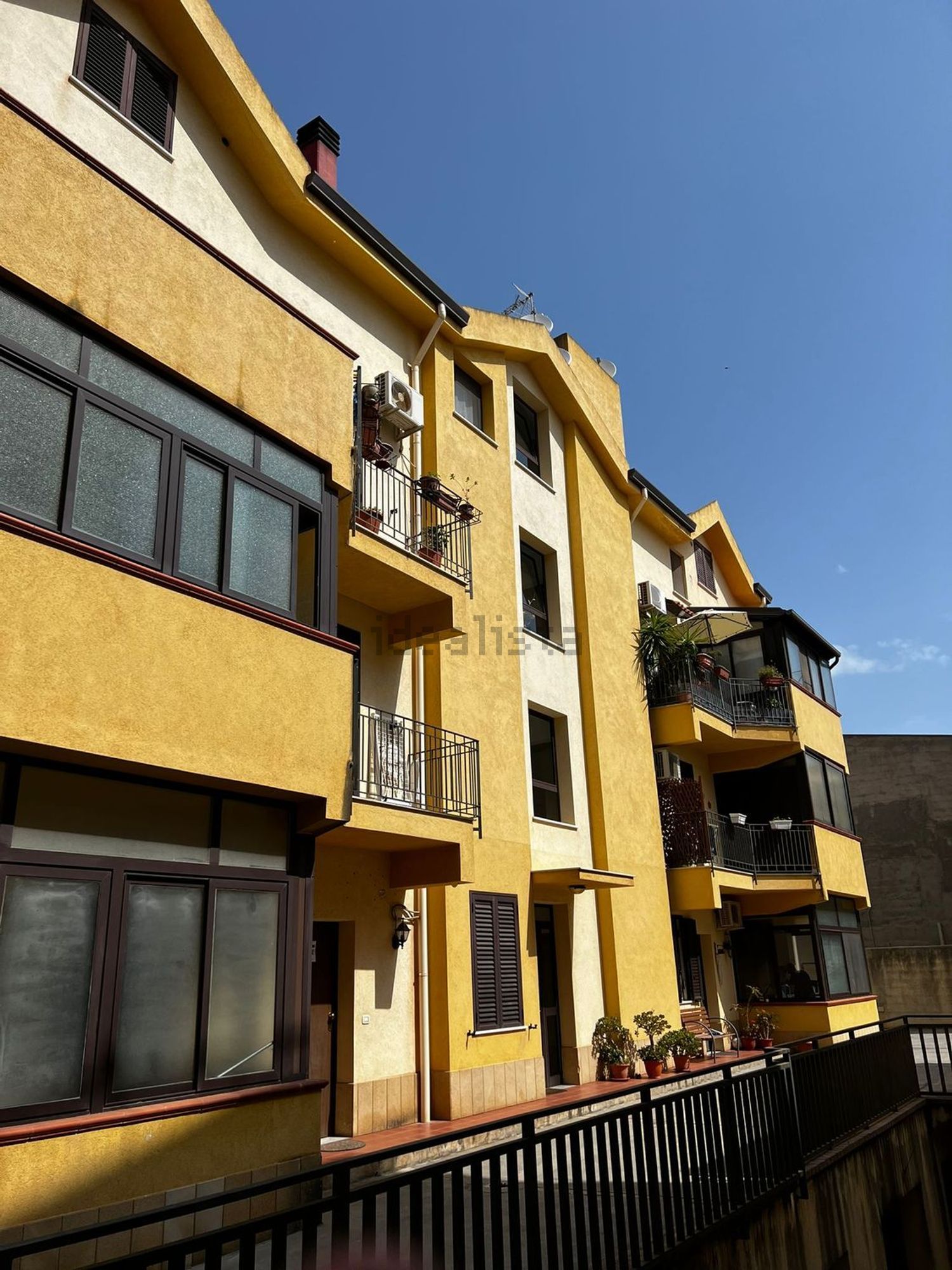 Flat in Altavilla Milicia