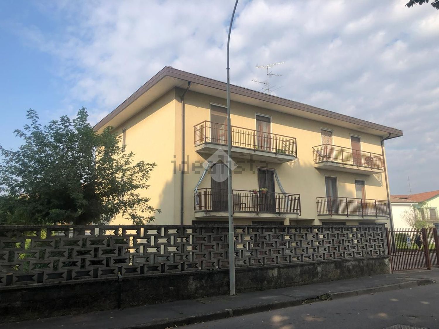 Appartamento a Lacchiarella