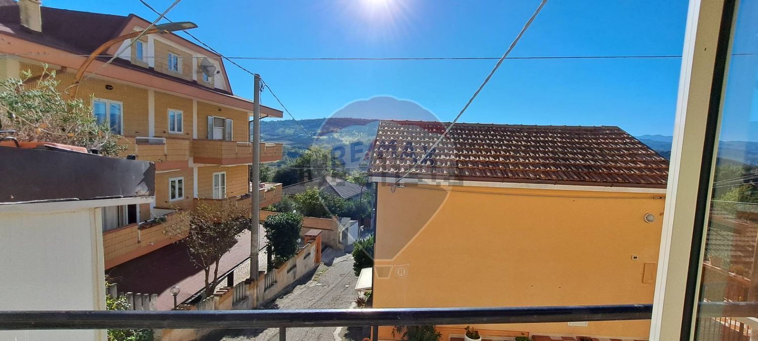 Villetta bifamiliare a Casoli