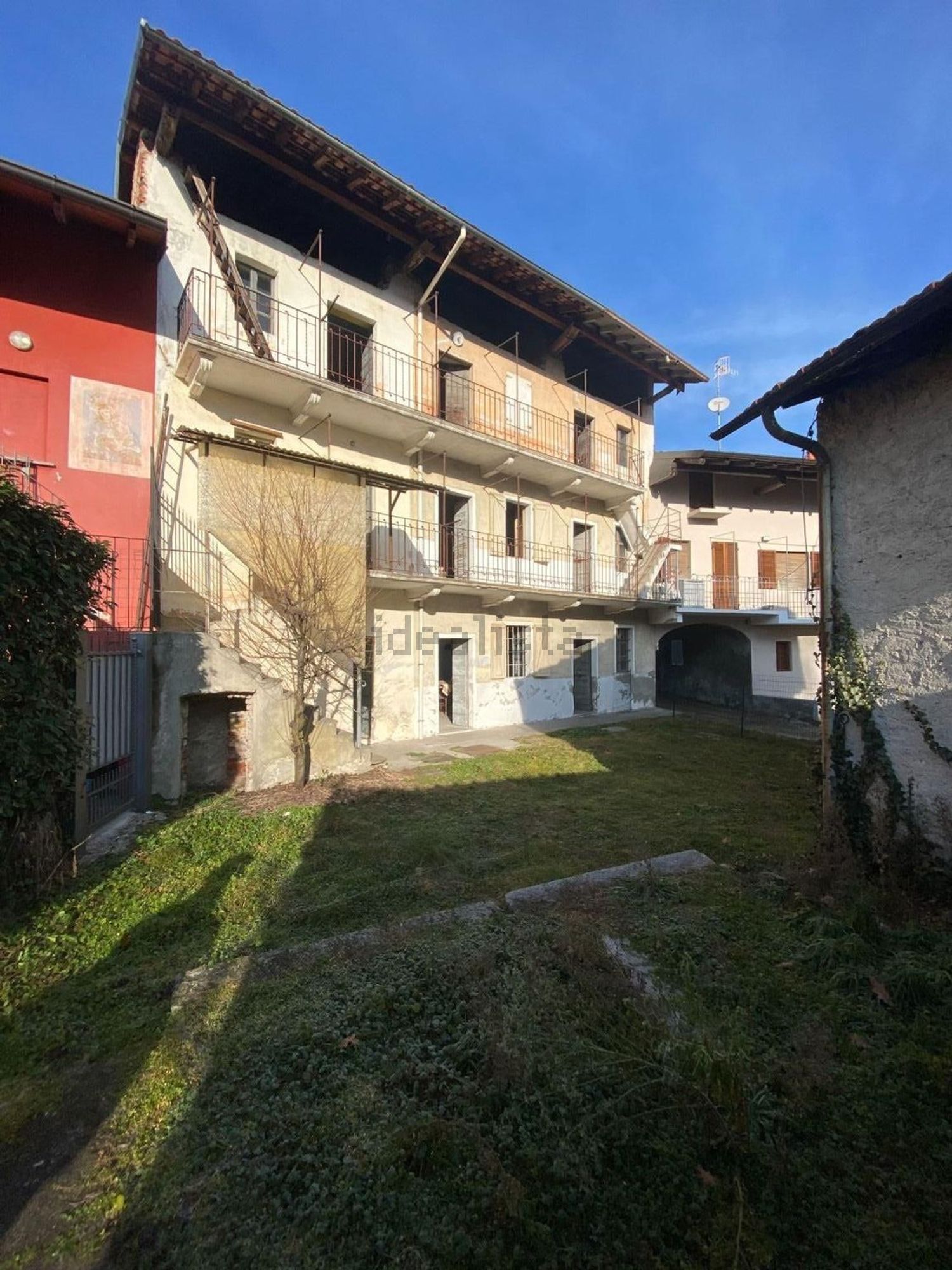 Maisons de campagne à Via Sivo - Via Caduti, Castelletto sopra Ticino