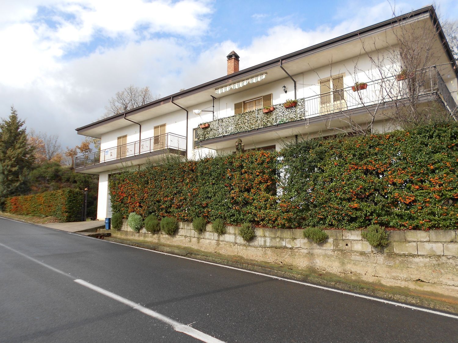 Maison jumelée à Luzzi